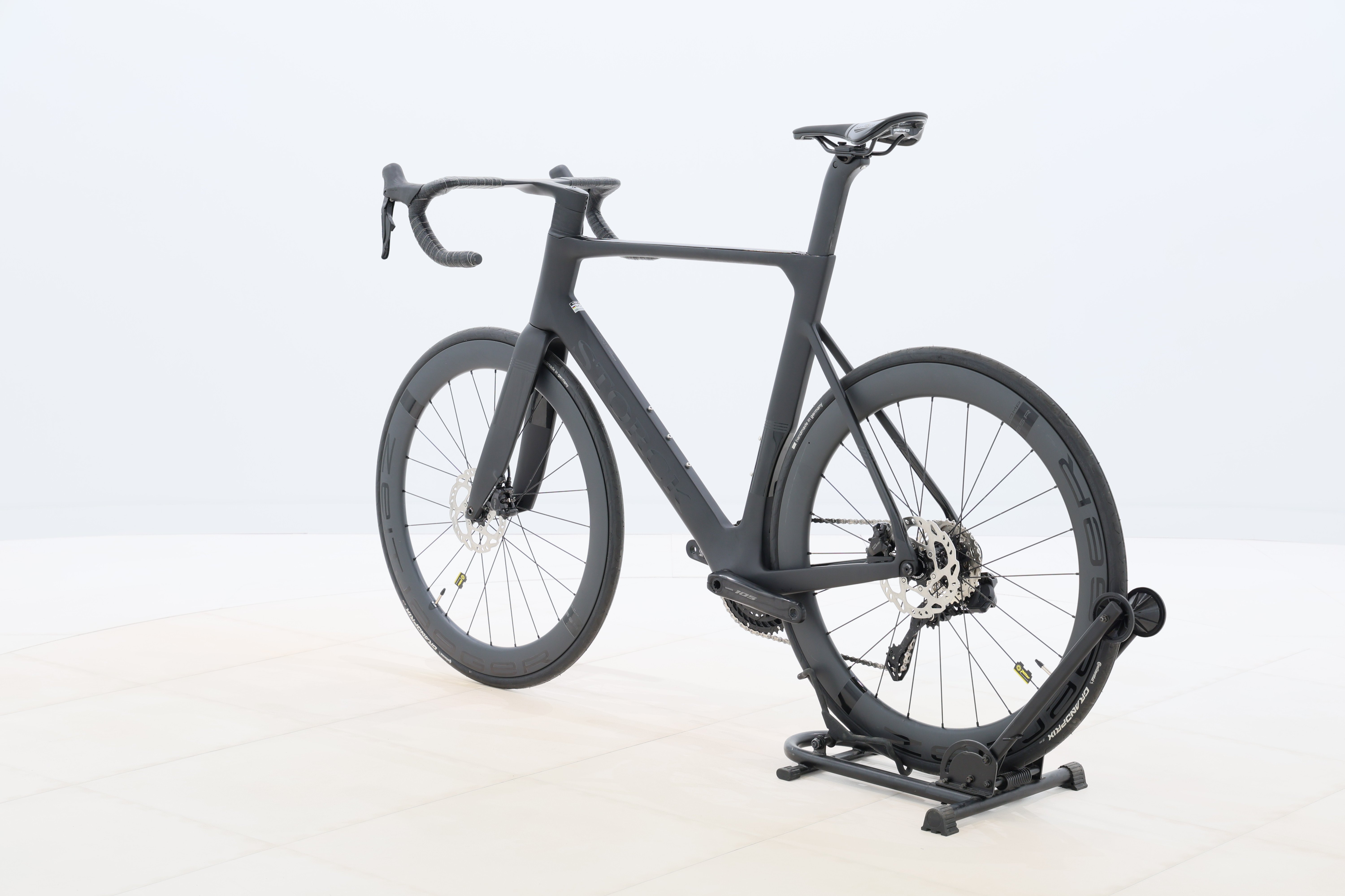 de851937-3f5d-40ff-8988-ba6c246021ee