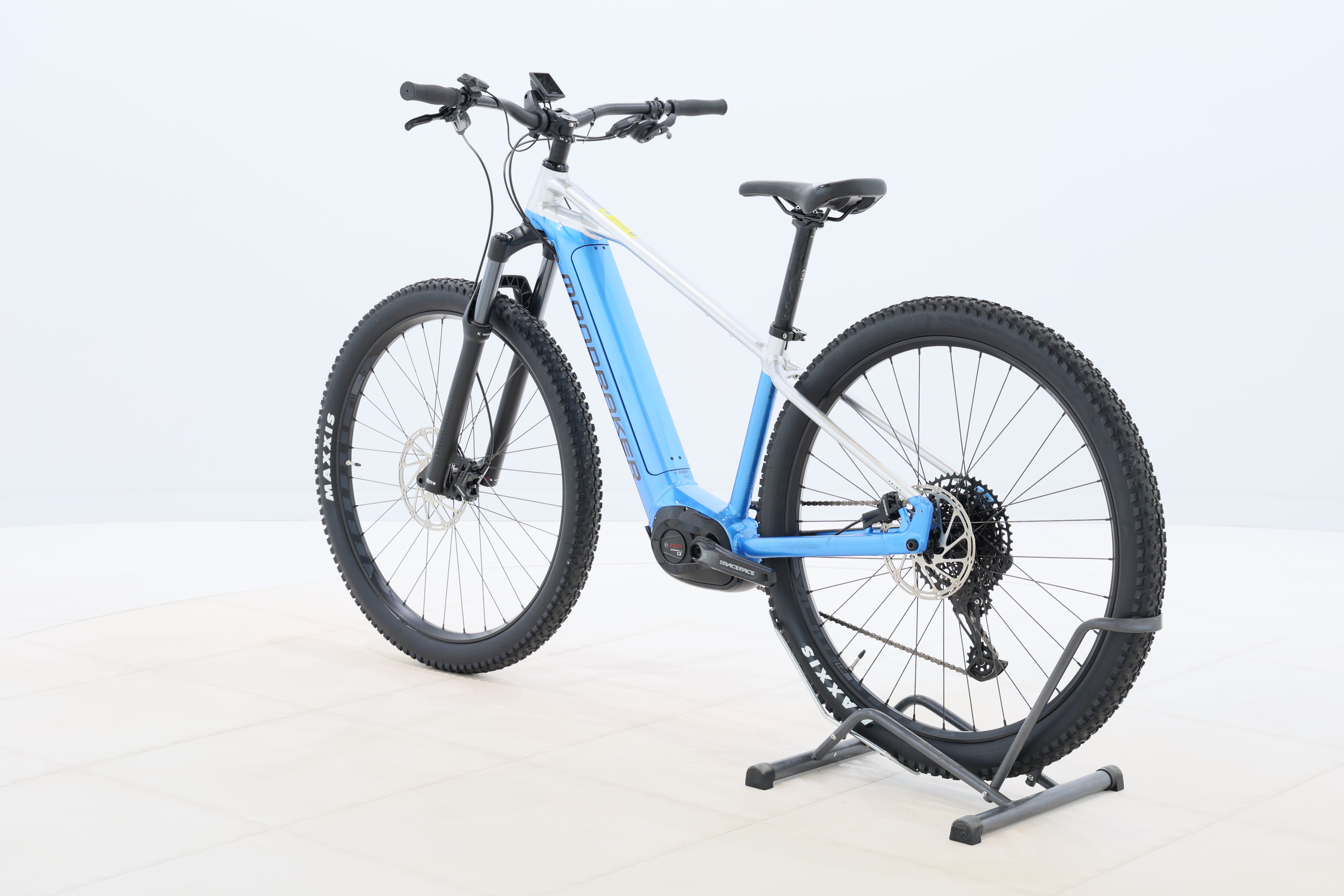 e3533fe0-2ada-4510-ba18-d0f38d77f560