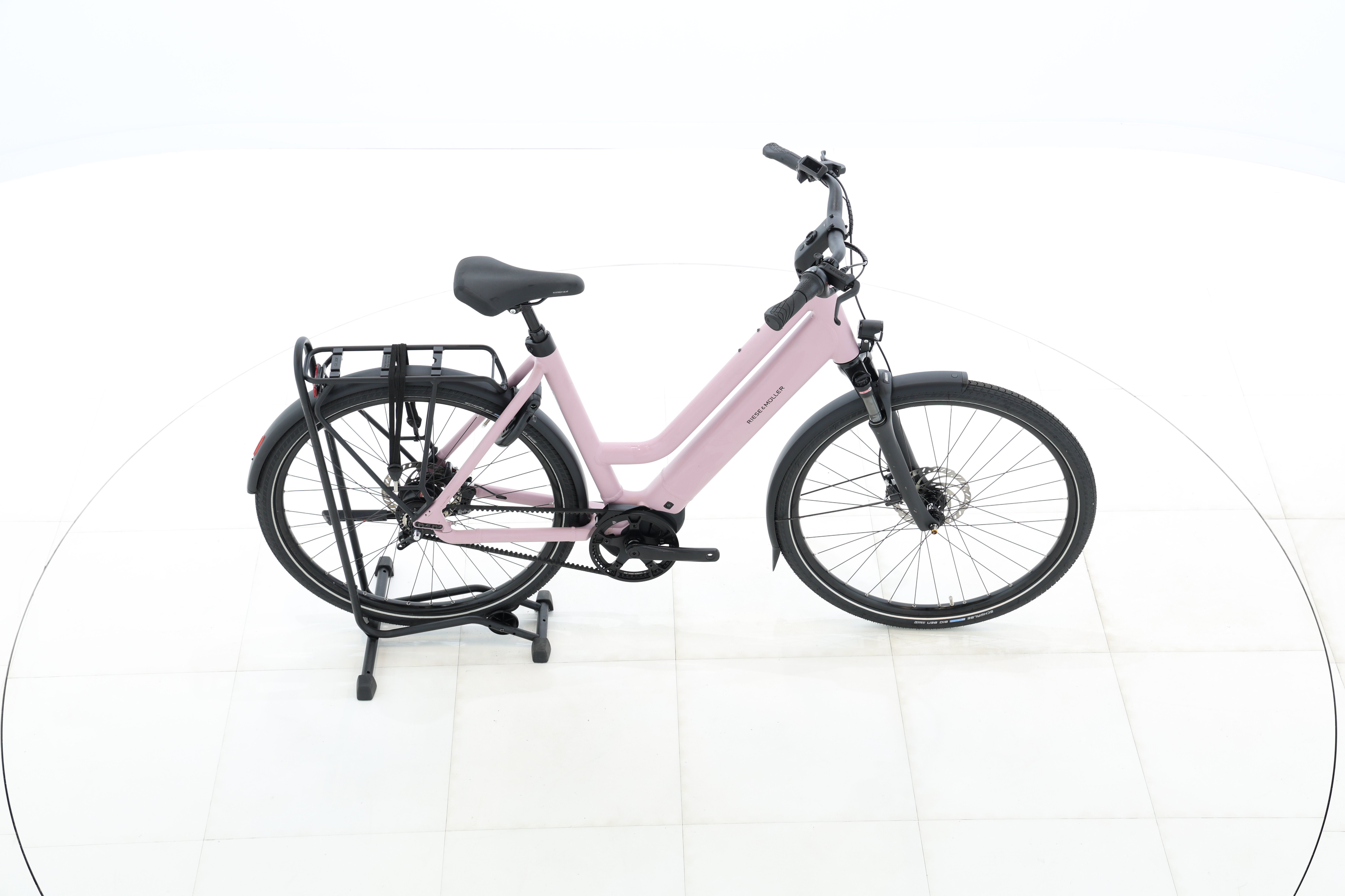 926c9a88-c3f9-4a8a-b852-04fb0c8e45de