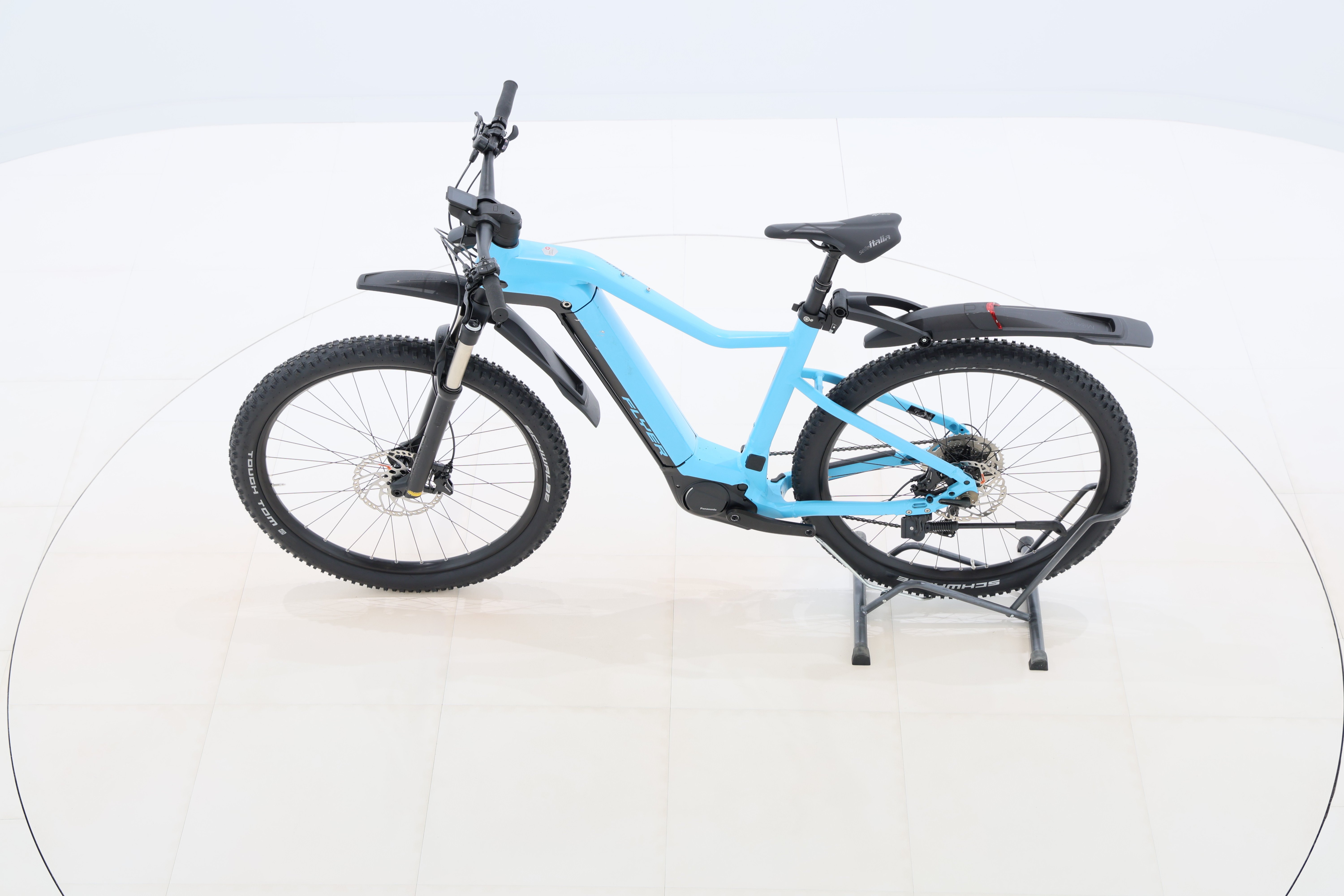 13dec2ec-0735-44e8-bd76-56351ded32bc