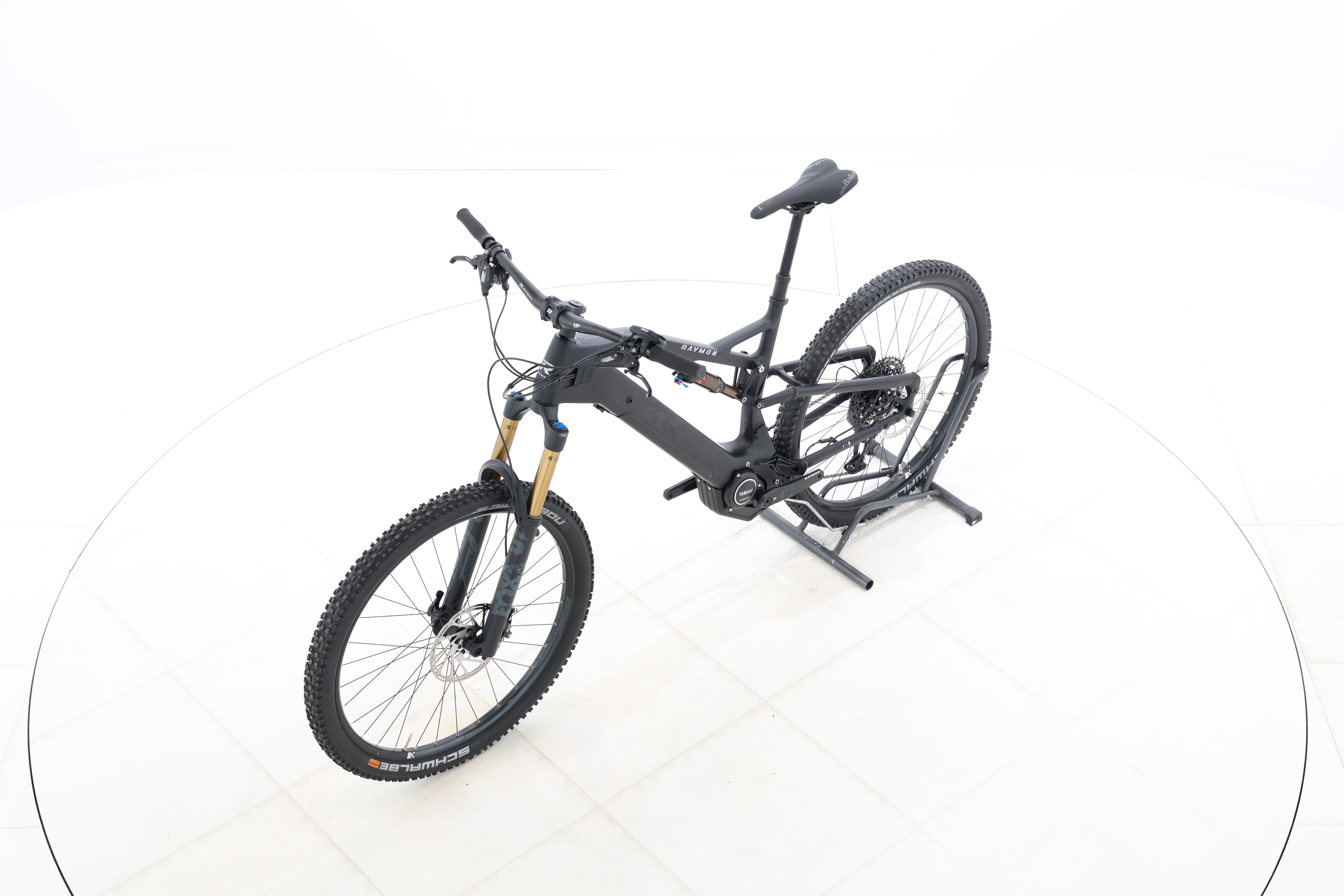 99eee752-b6c7-446f-91d5-3d5da962b314