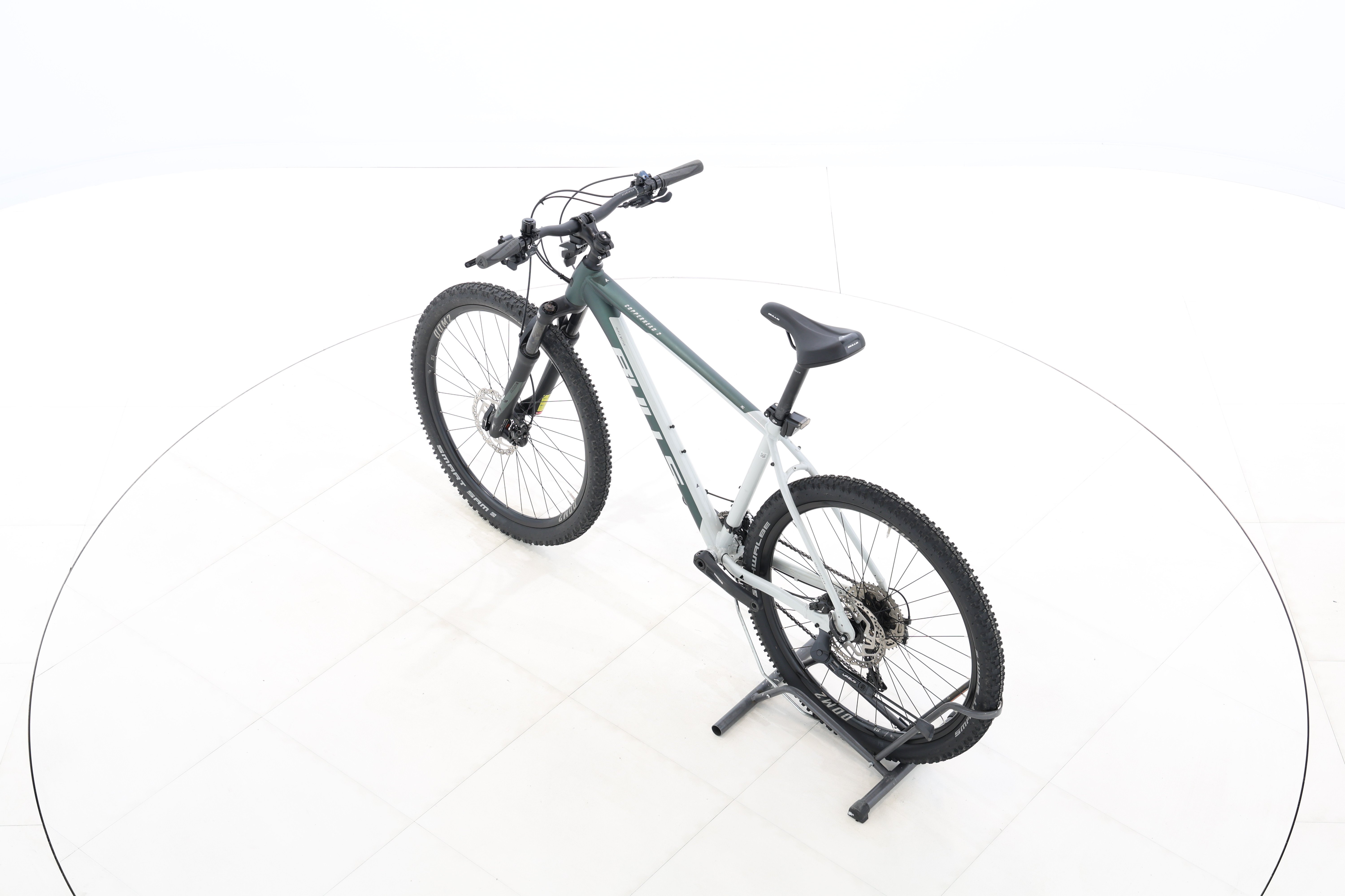 ce98165c-fdd6-47f8-91e1-5d6e85e45e2f