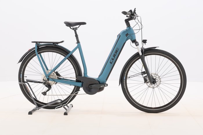 Cube Kathmandu Hybrid ONE 625 2023