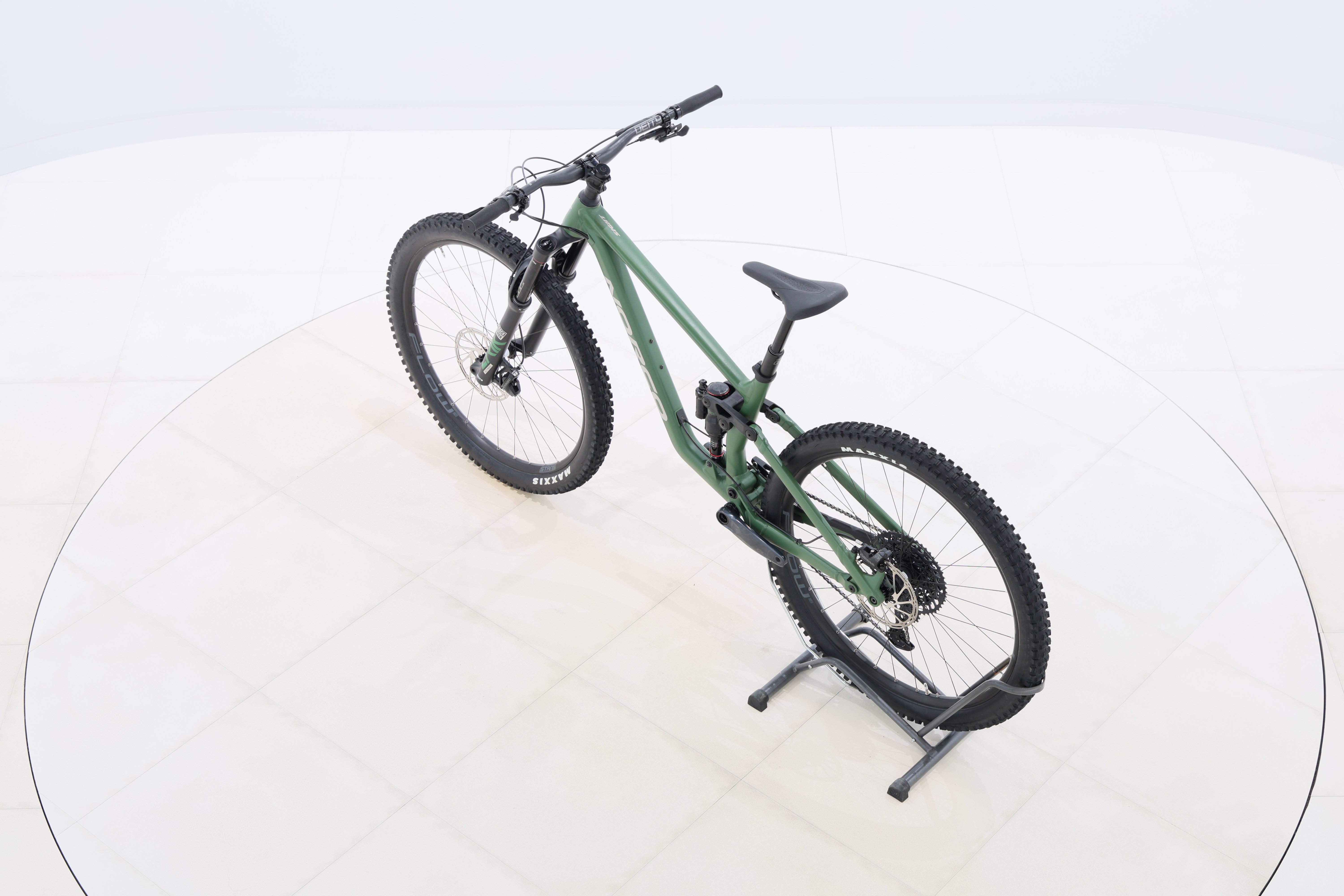 0b034740-4b89-4e9f-b7db-7214f34cd35e