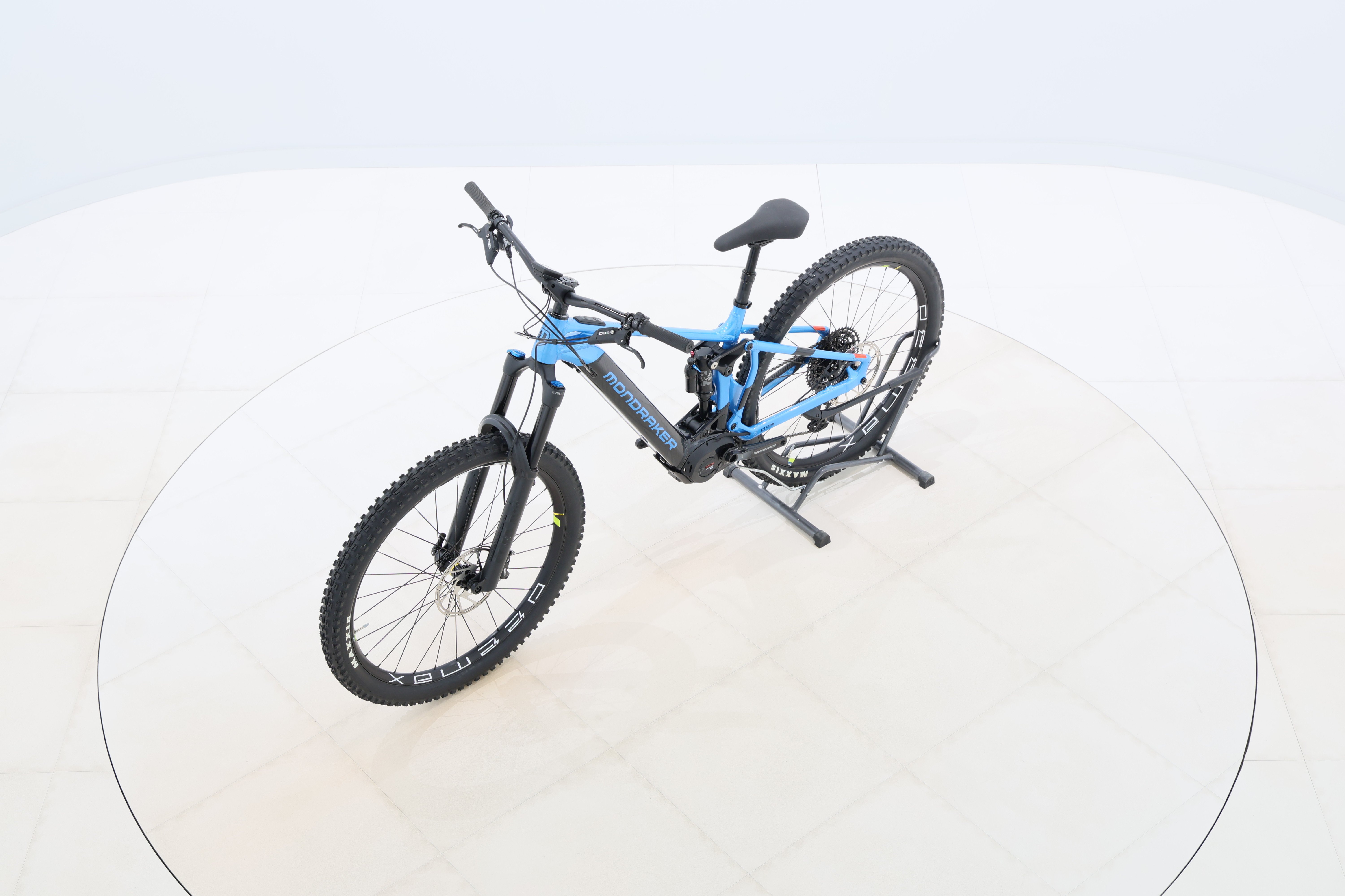 f1b96b0f-a420-452a-9b0a-493e4d71d25b