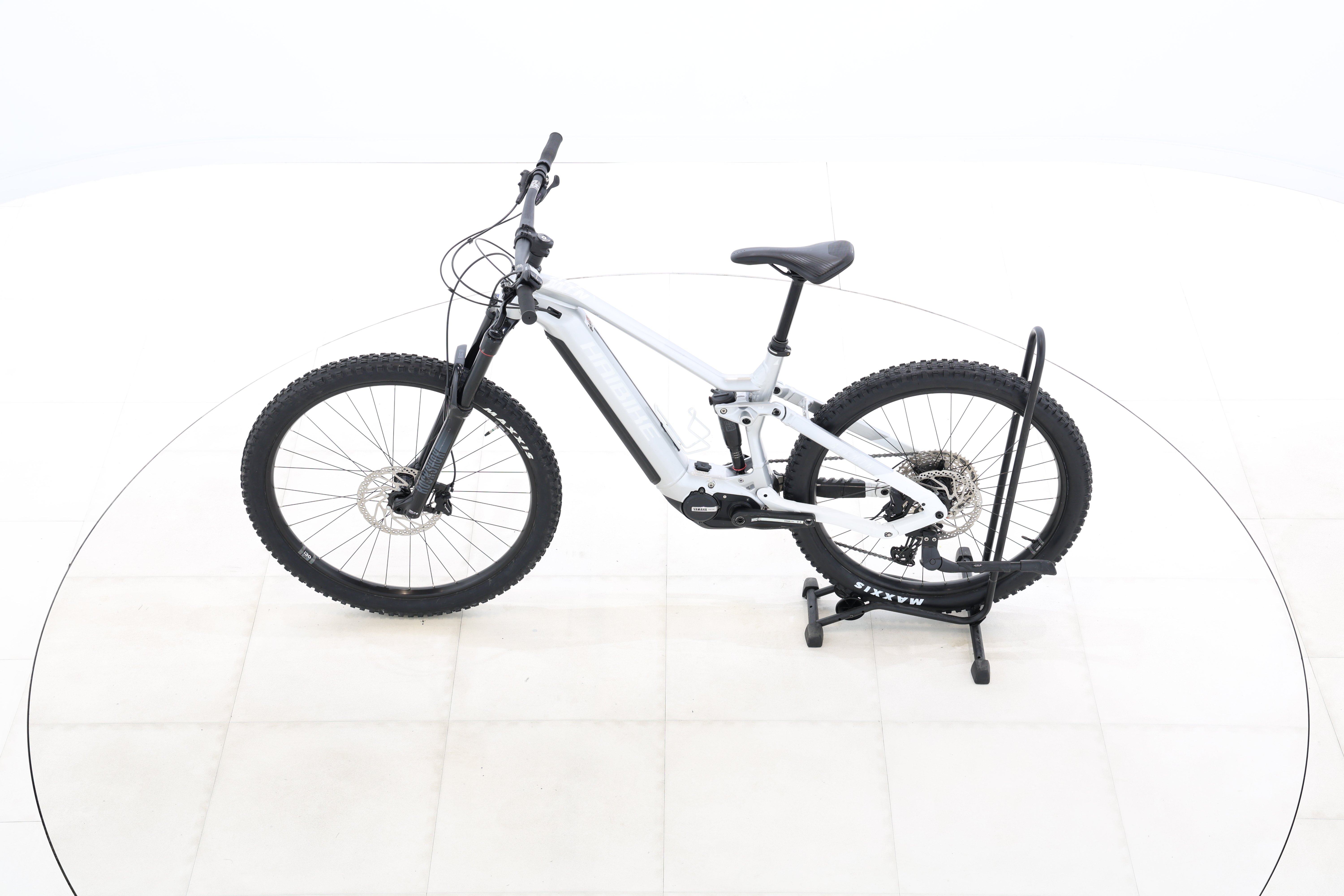 0bd3d70d-1ba0-4e44-b319-8acdddb5870c