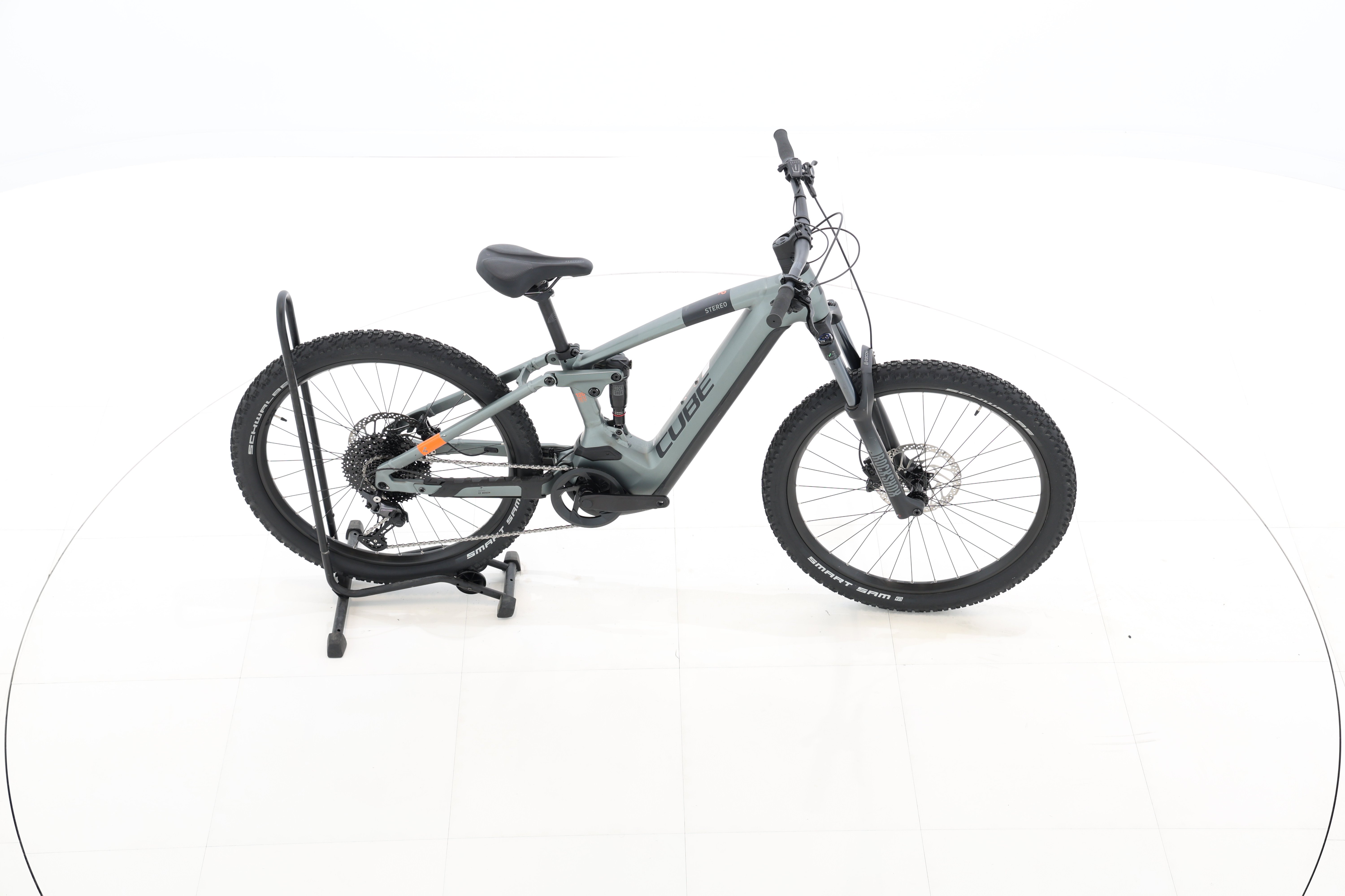 5809d090-85dd-452a-91be-a553e365c5b0