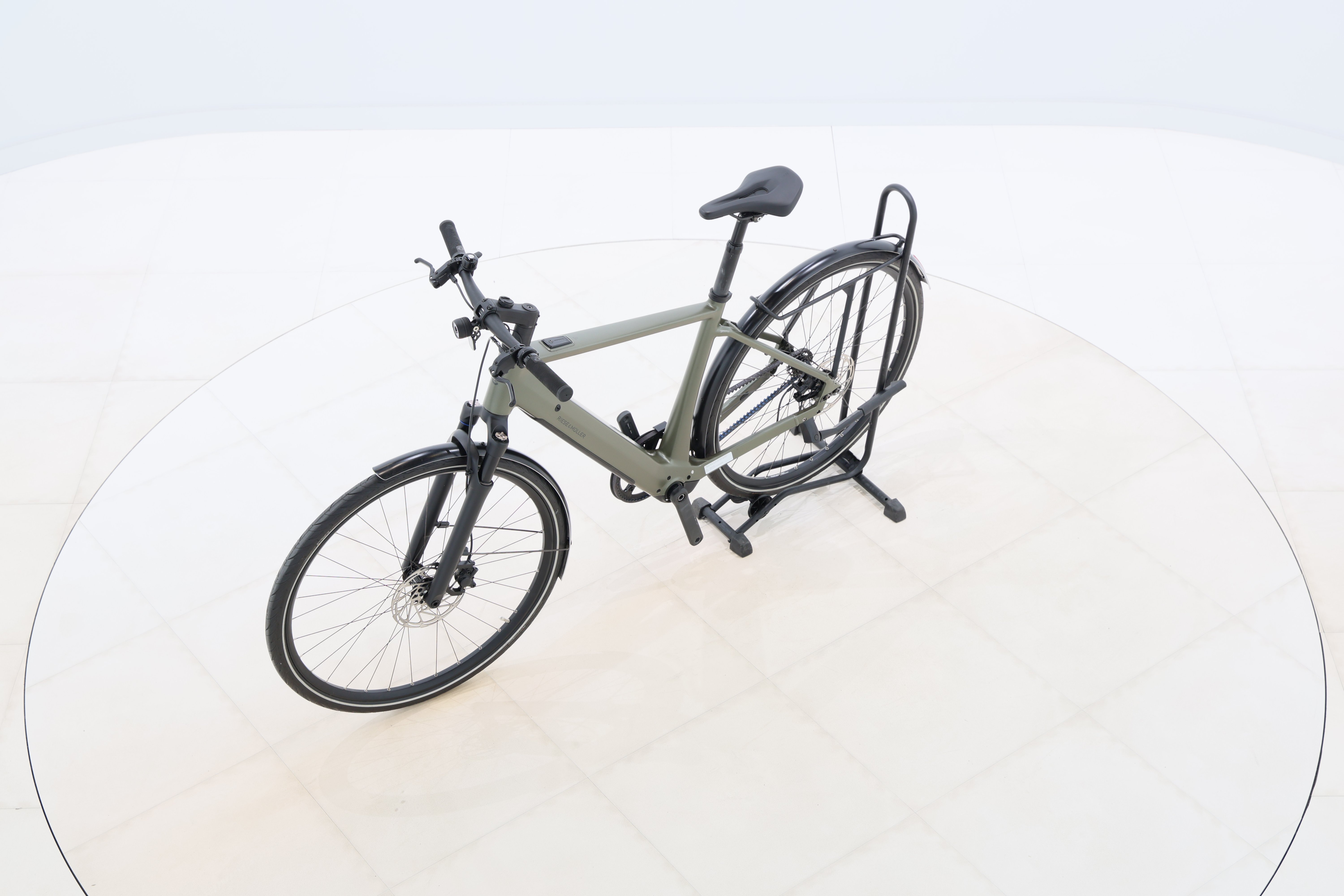 e3a6c708-872d-45e5-97d8-6e022cd0ea69