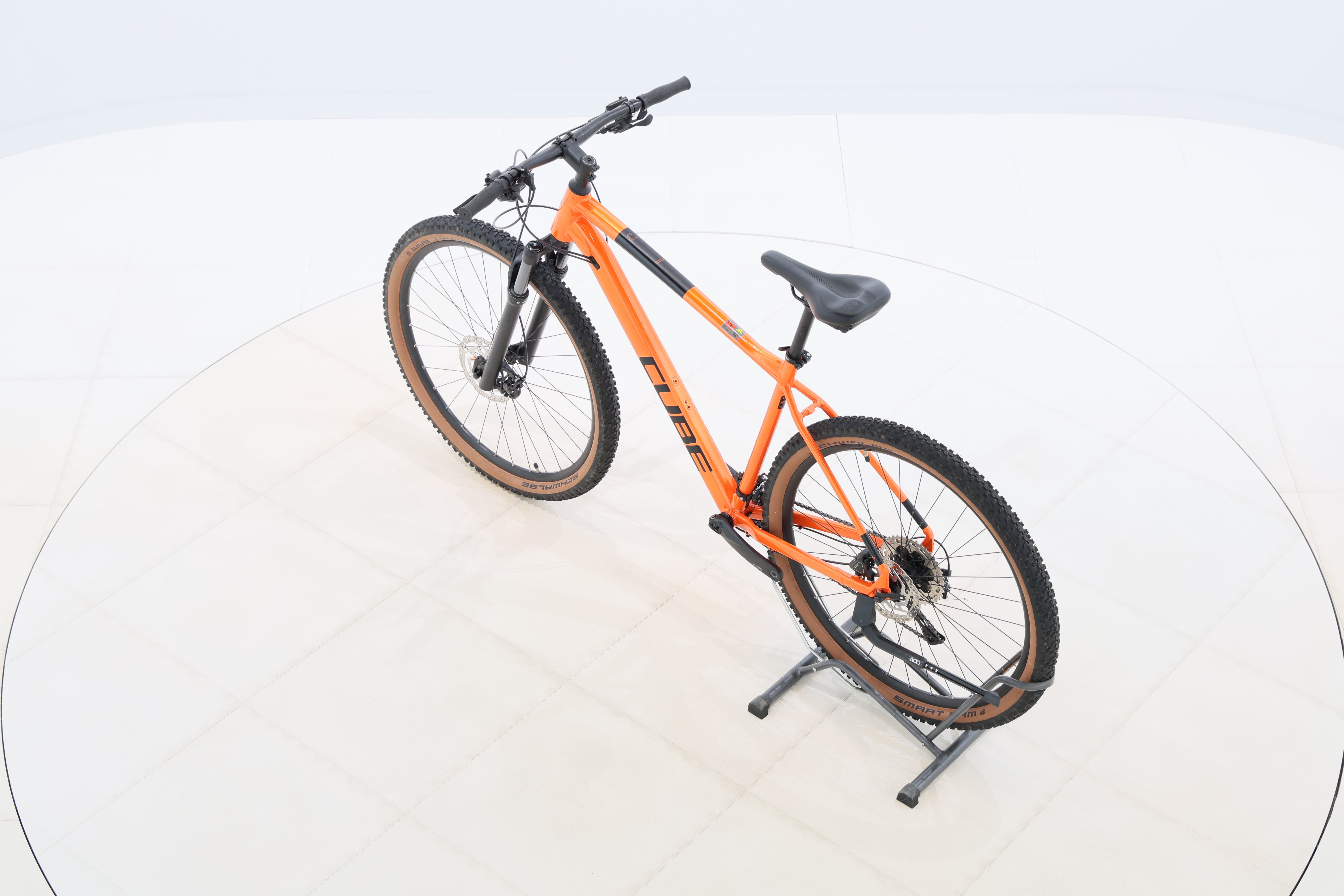 cbeed965-68e2-4586-917c-26131eb2a751