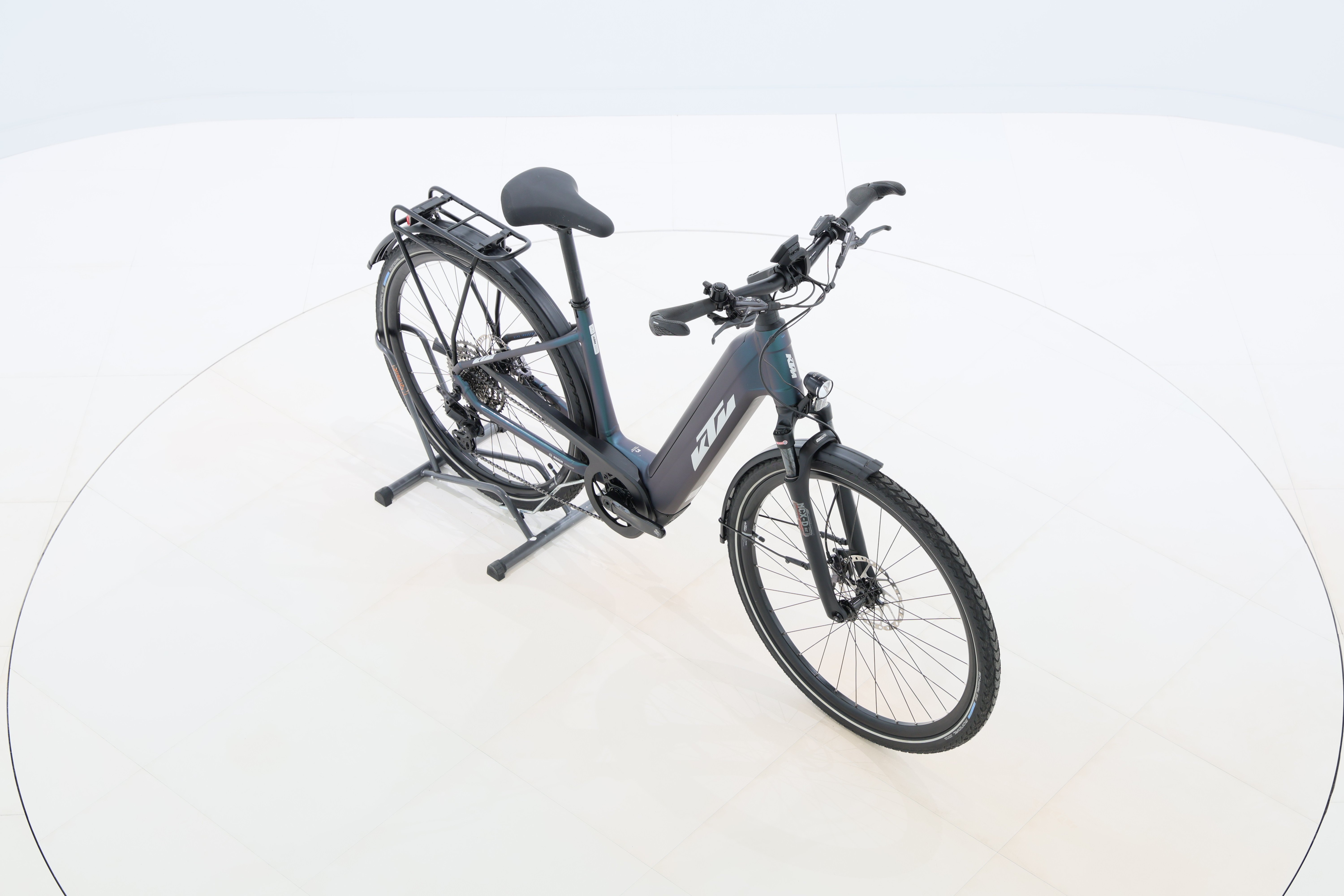 c7435df6-37ea-48e9-9ab1-e6865061580a