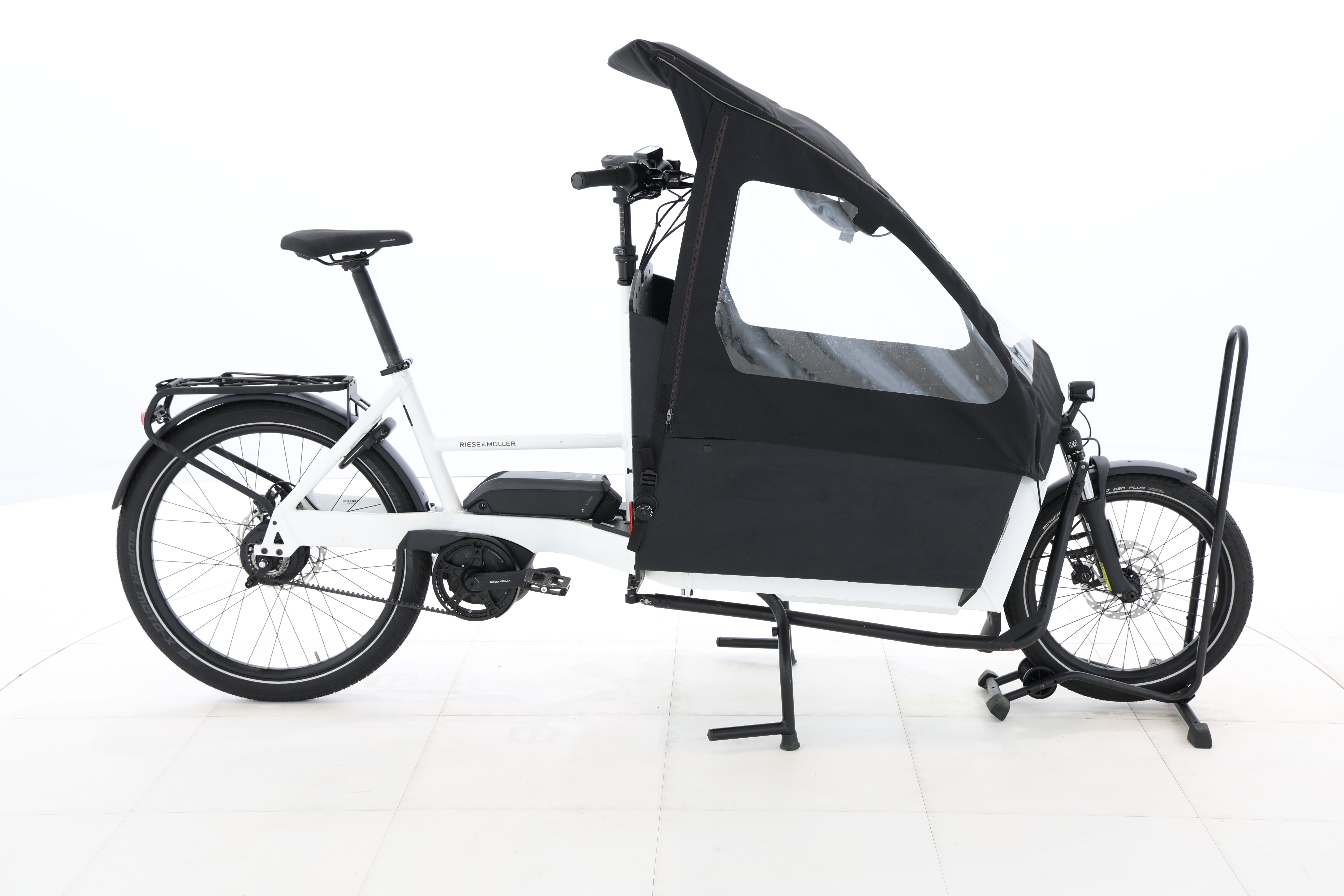 fd40fe11-853f-4b75-9a3c-d29ec31b2cc0