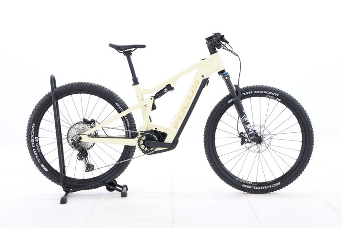 Focus THRON² 6.9 2024