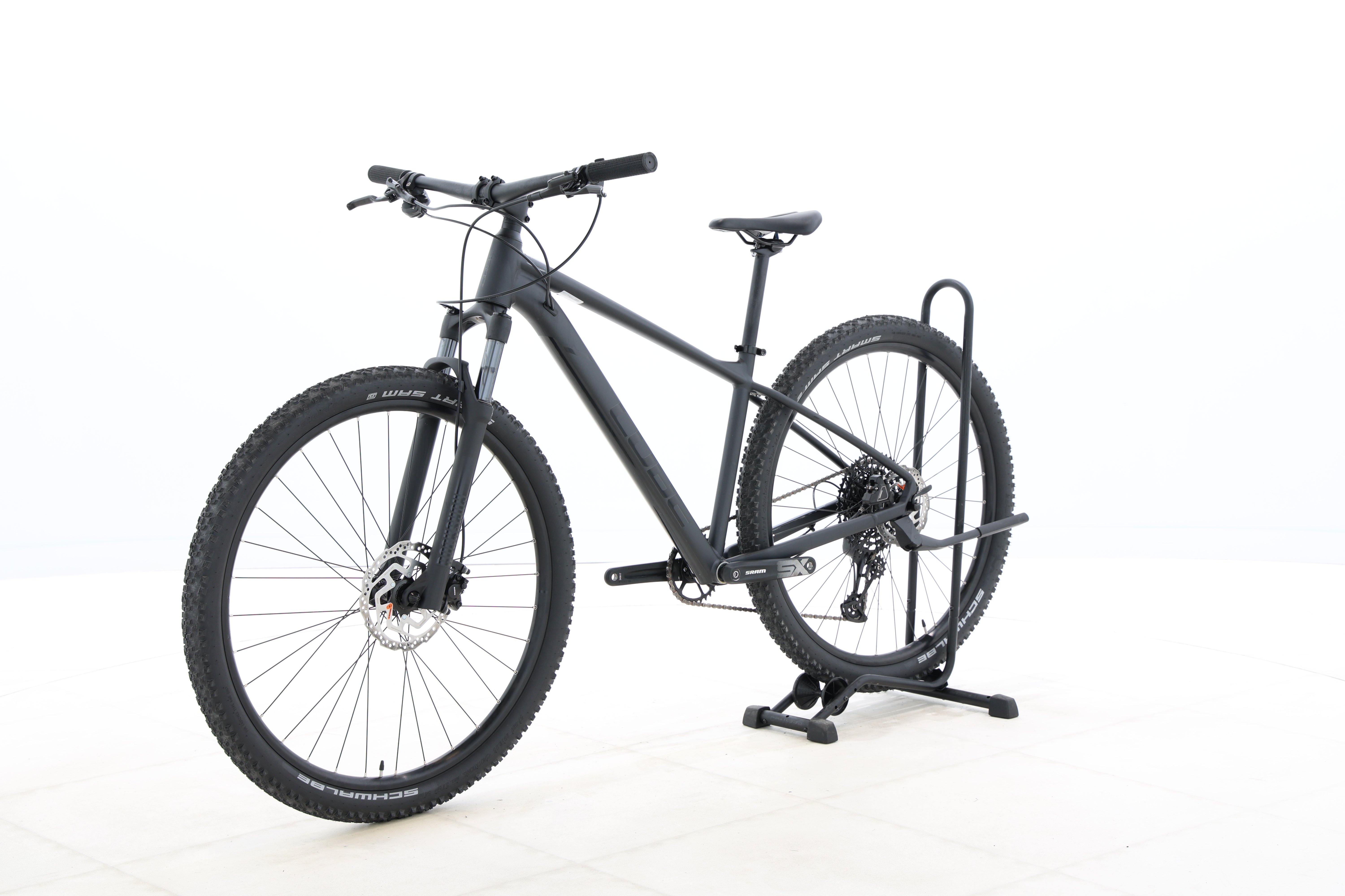 c79a08bc-b34f-4968-a2cc-2407393f2532