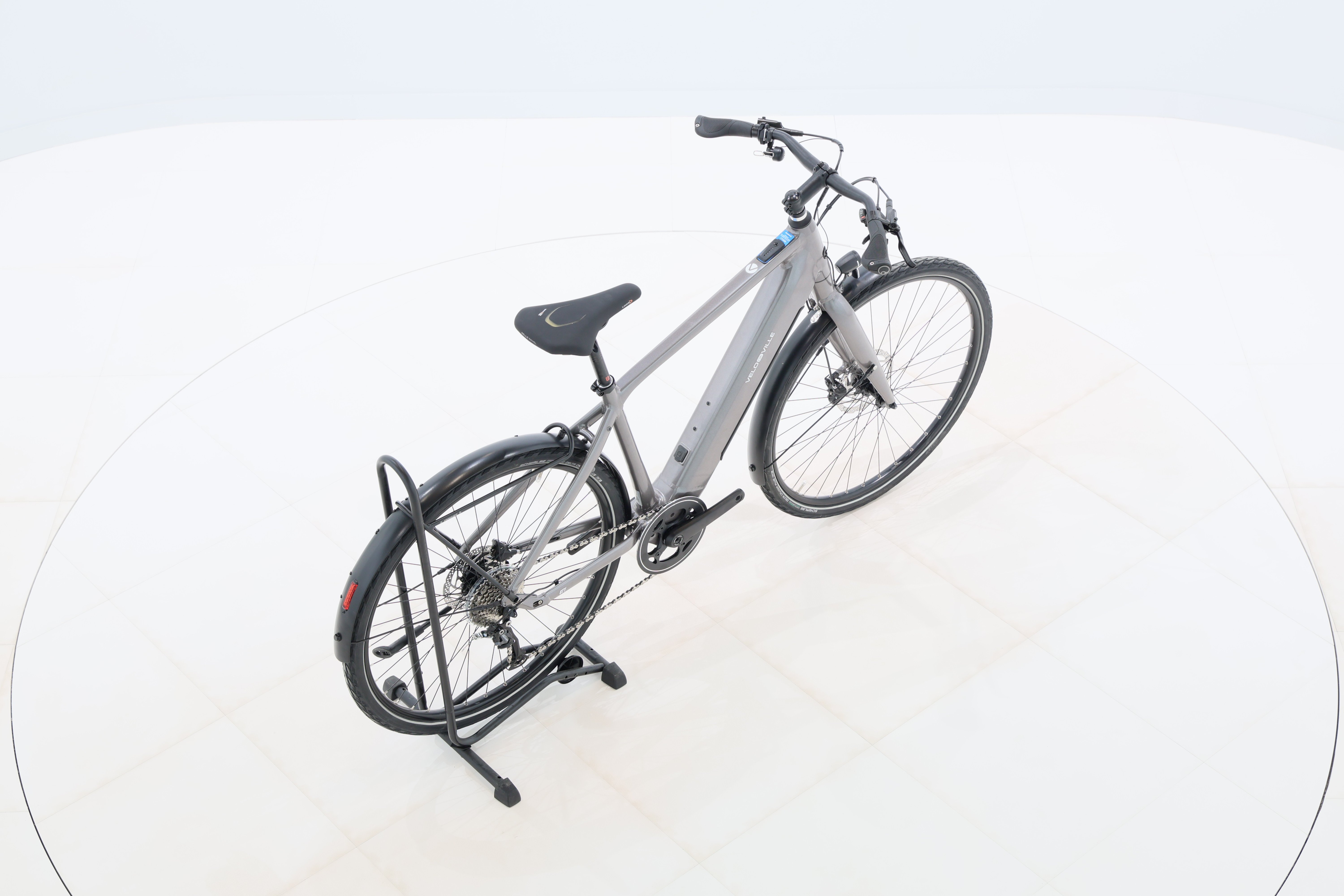 e9b535c3-f6b2-422c-879c-10d649d2078d