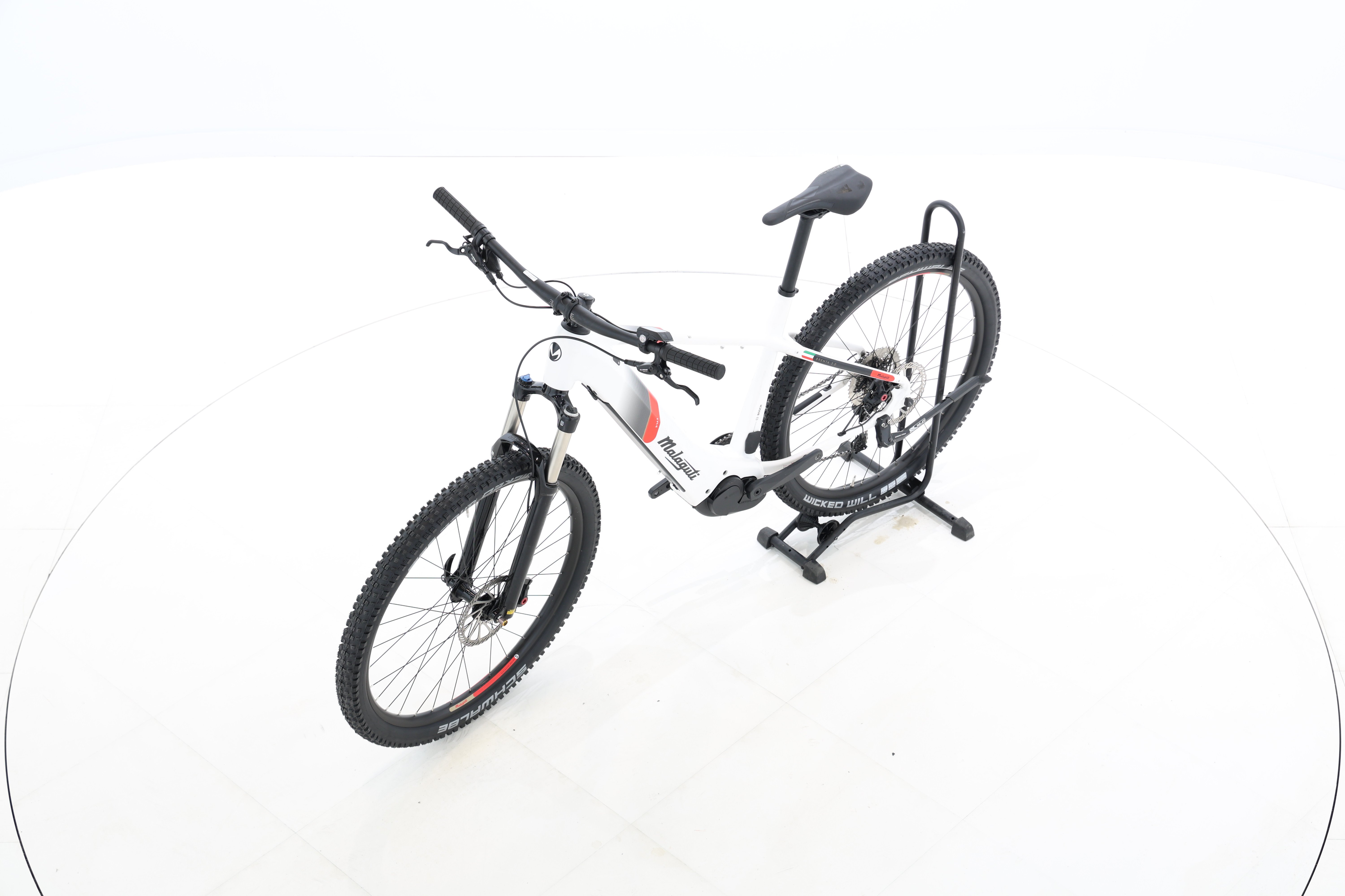 d162d83e-2226-4c5b-913d-87cda3b881c9