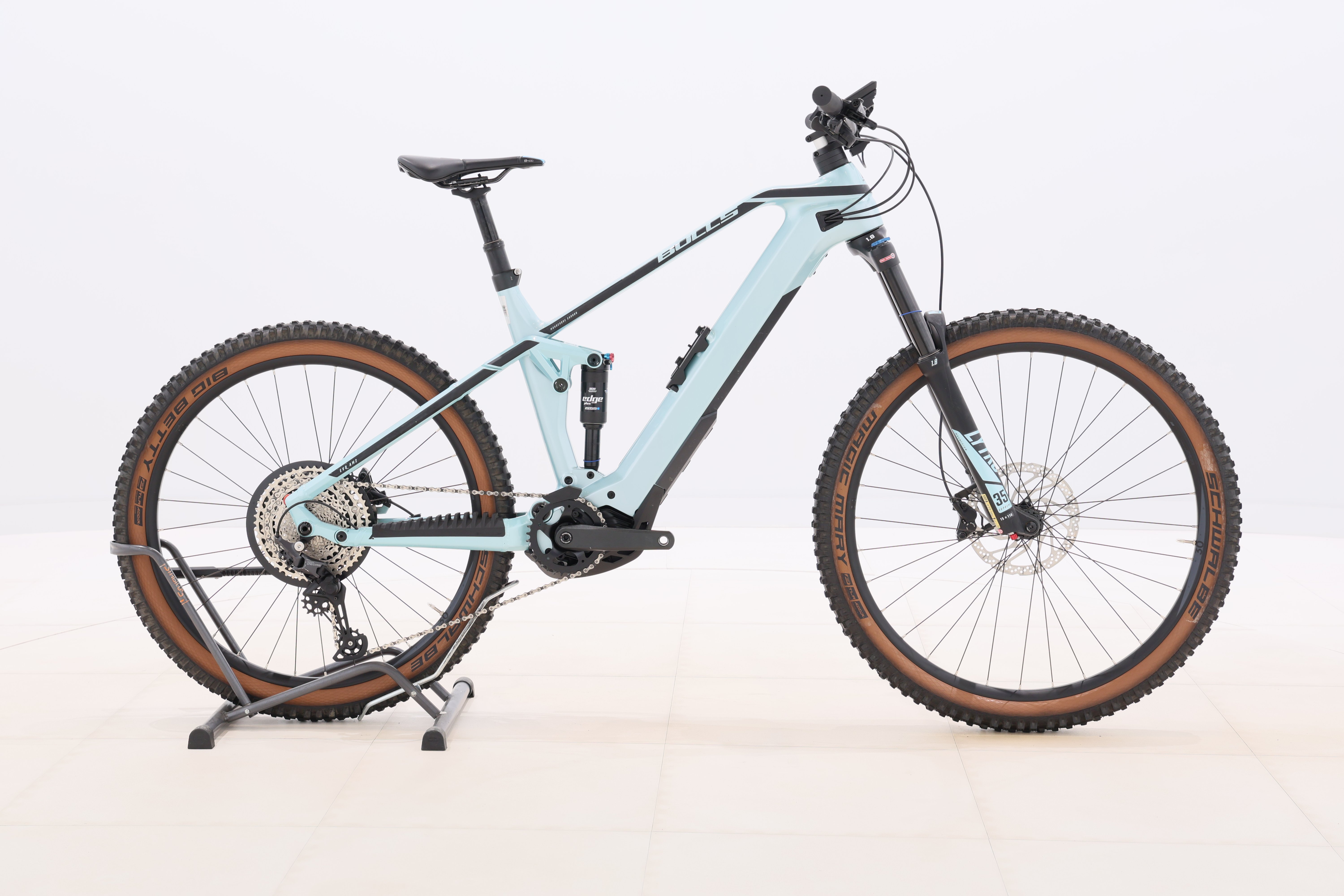 b8d84dd8-3ff6-4b4e-be30-2bf5e9431d2e