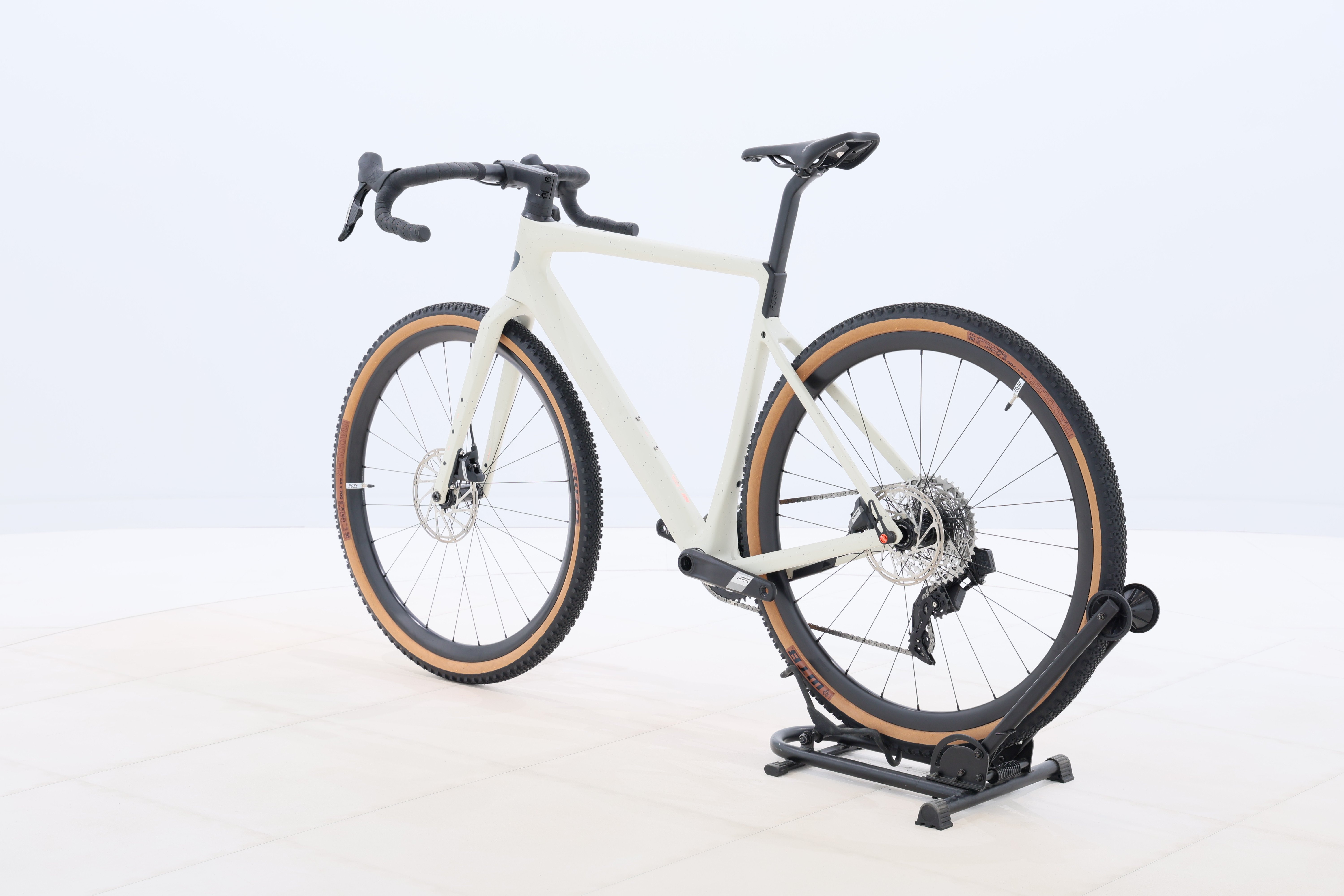 c942323d-3820-4836-9626-9940dd175db3