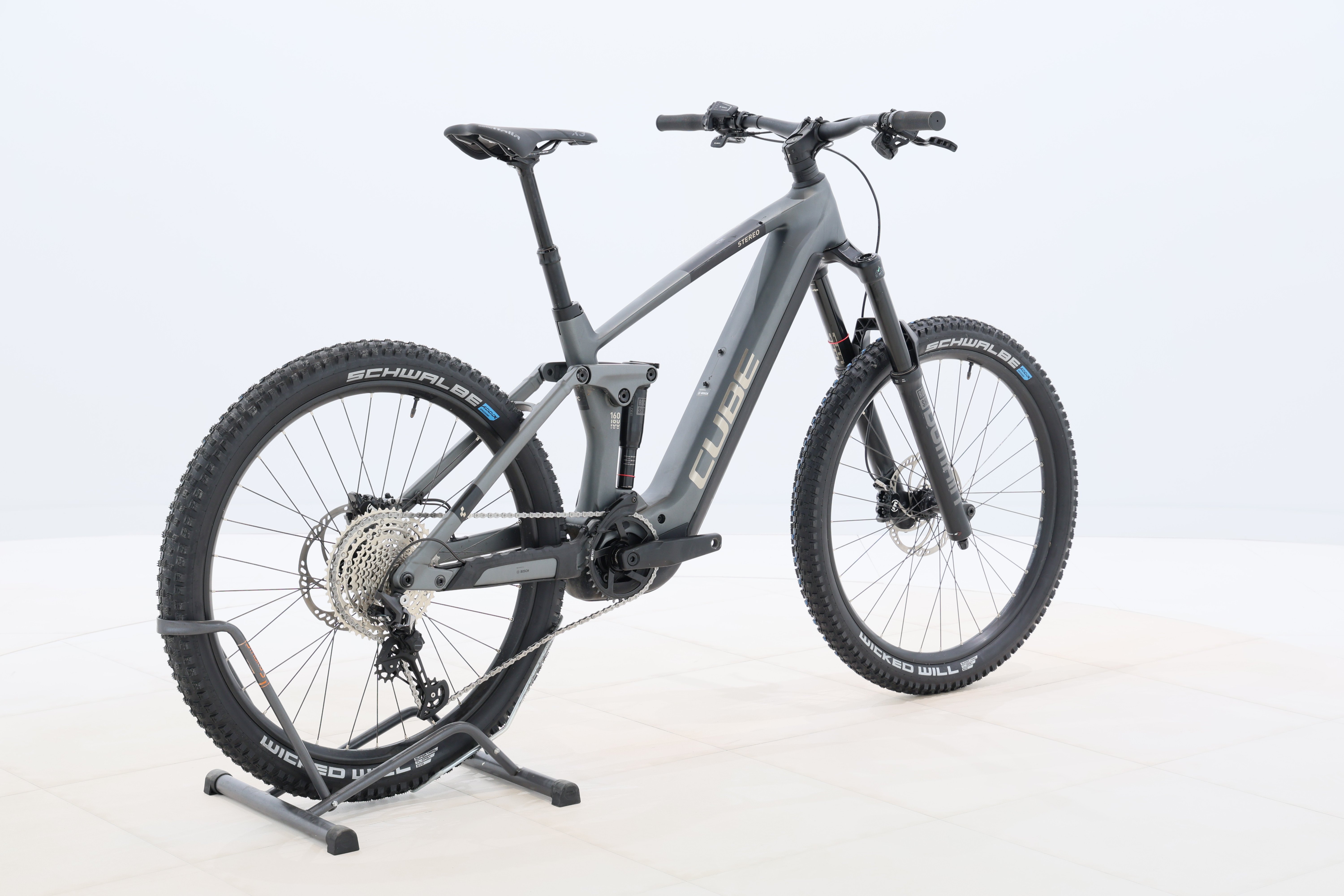 24b7a581-0792-48b6-a9e3-a15d8c5b327f