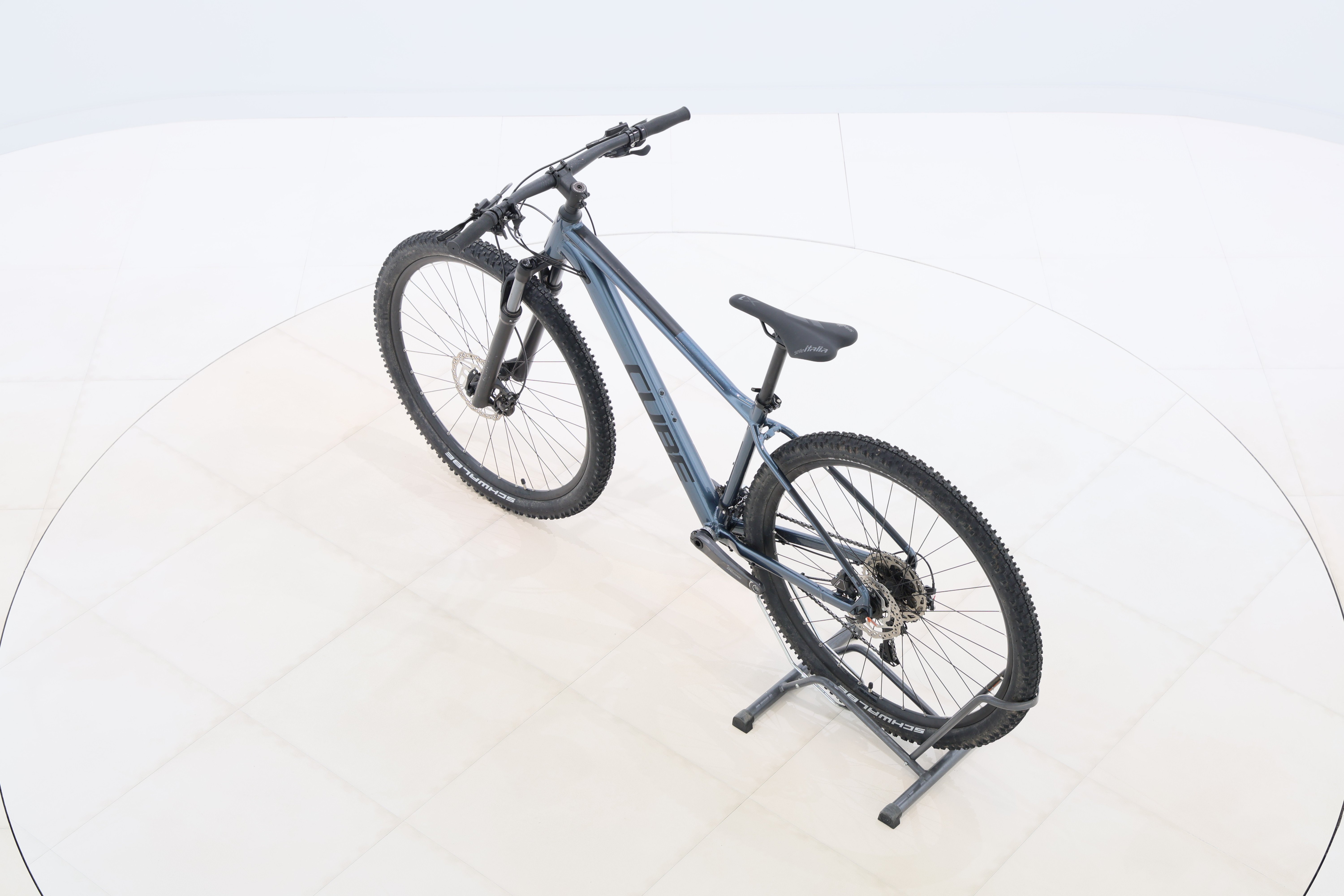 91b26834-a519-44be-85e2-683f7b311749