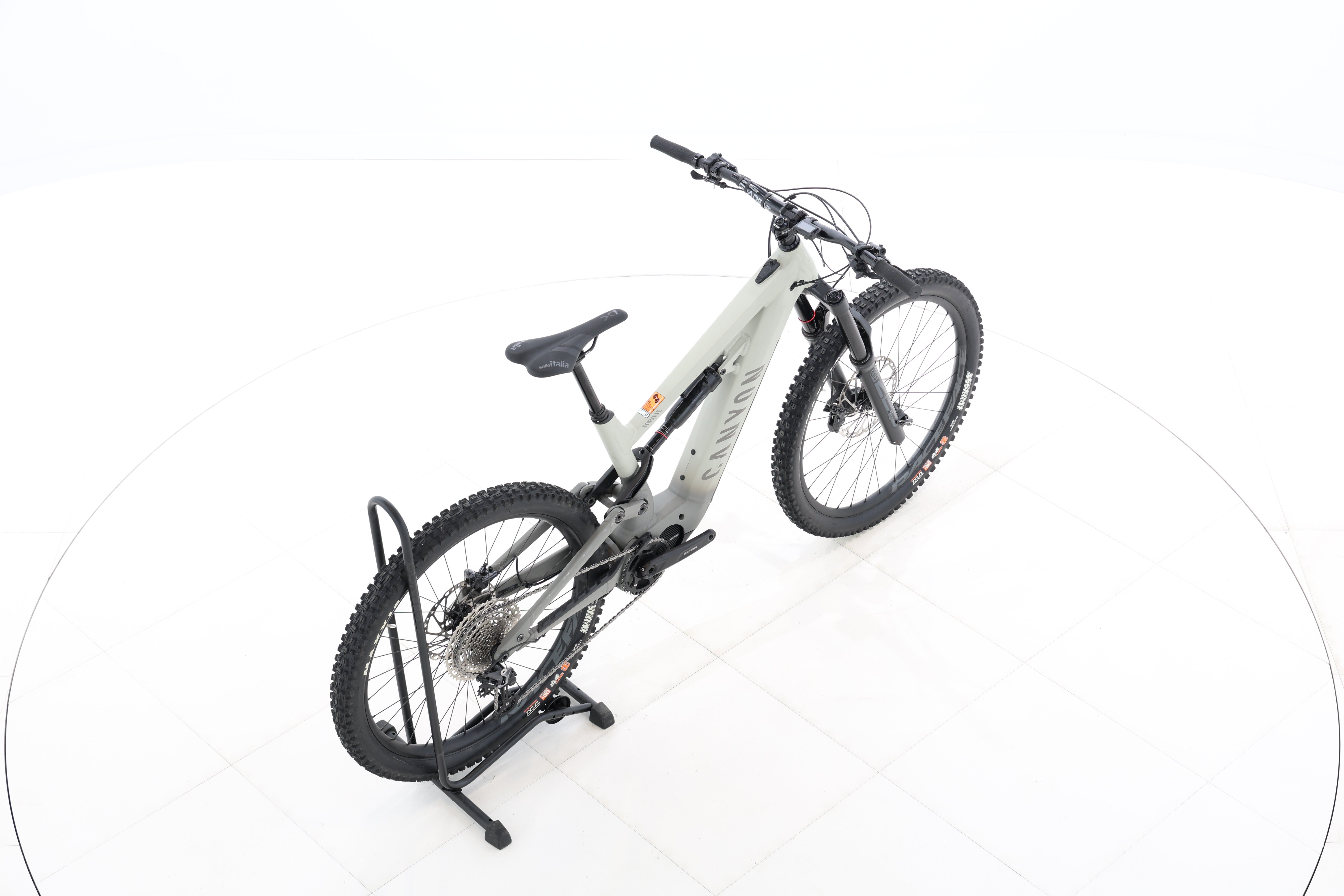 26cd2096-ffd7-4d21-8e0d-8e4d8904e568