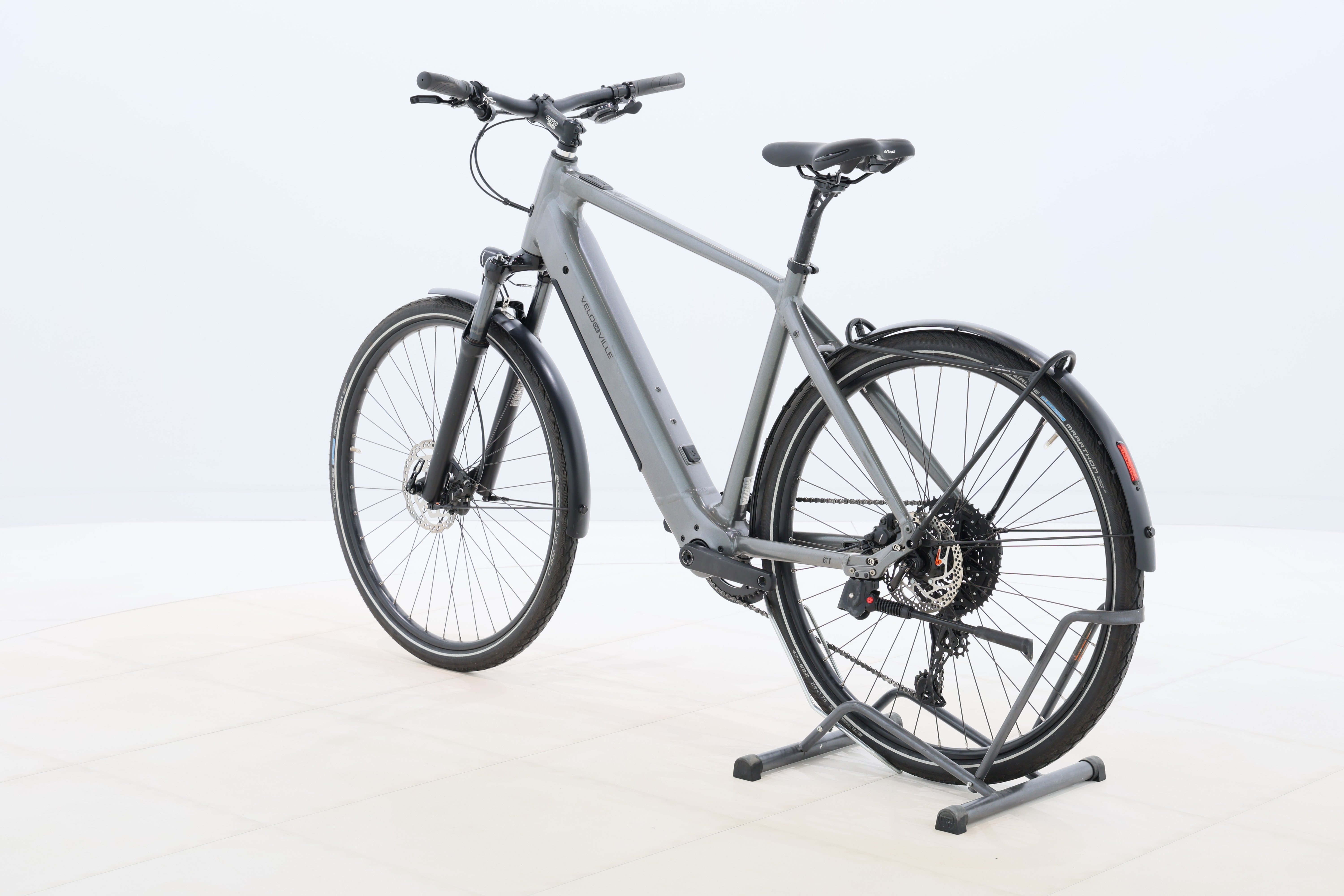 131bf9a8-f5fc-41b8-815e-cfc9fab7a837