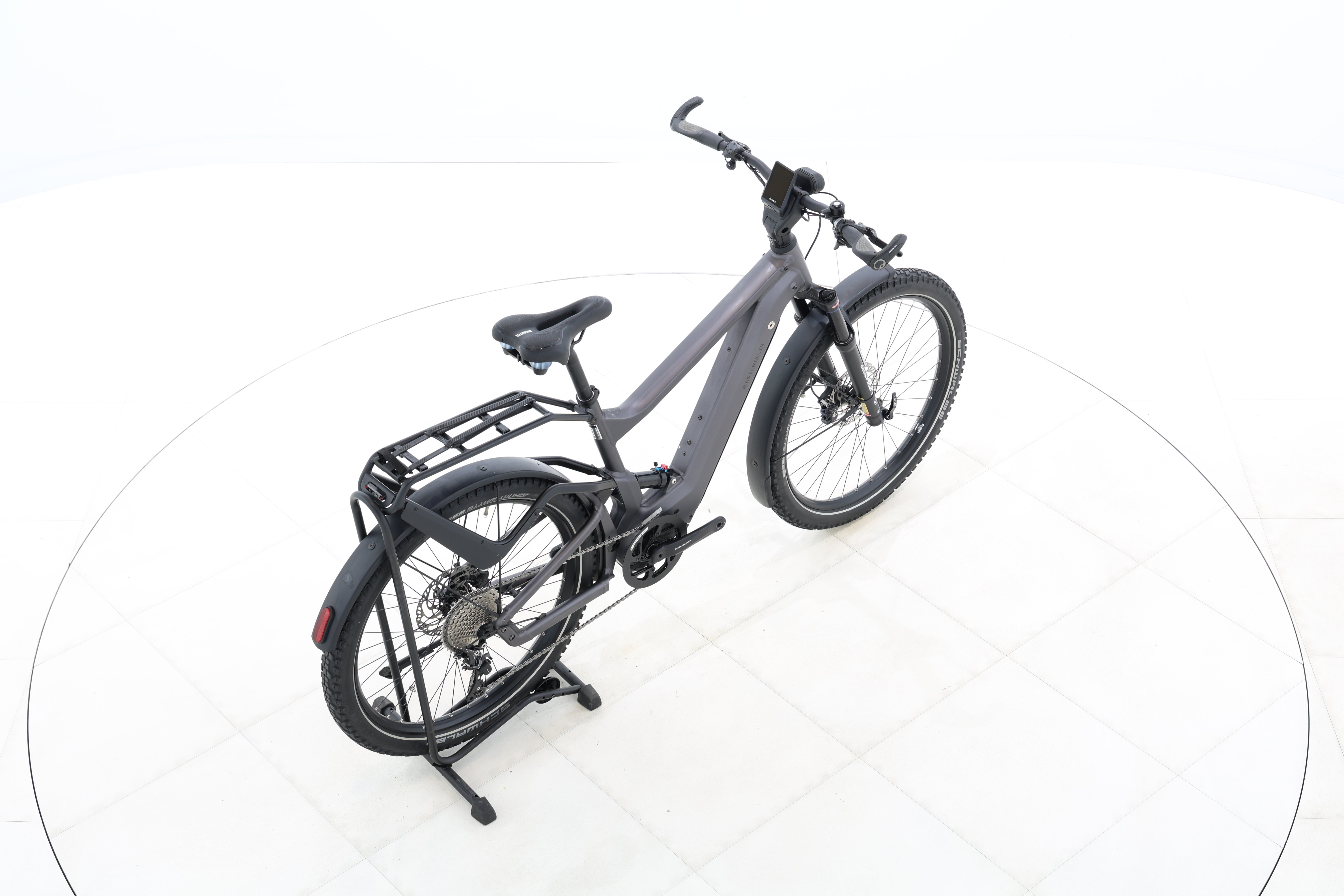 56c4e72b-88ab-452b-83ec-5c7c0d541d38