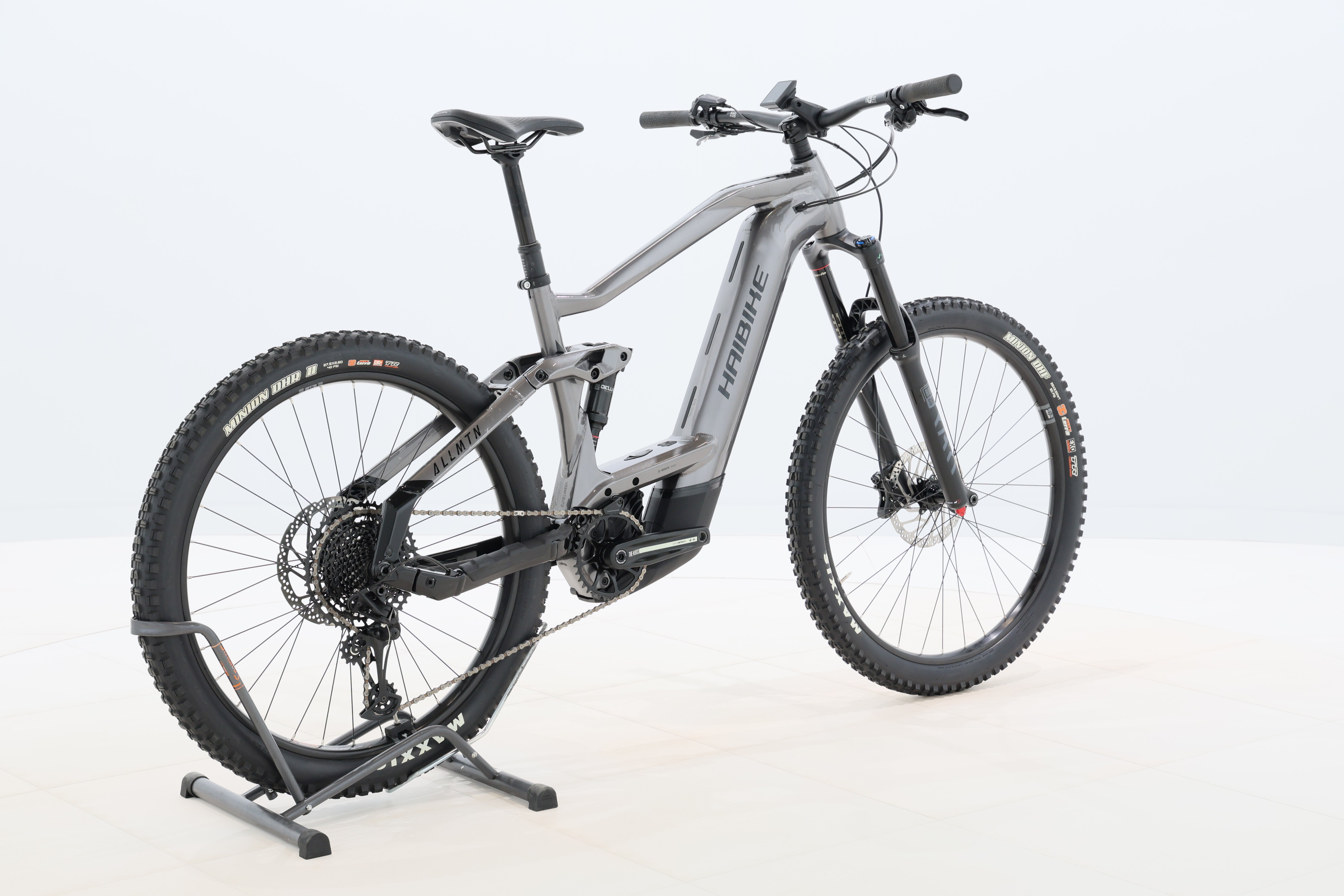 5f70f90f-e612-4415-876b-8a9a5dc87a99