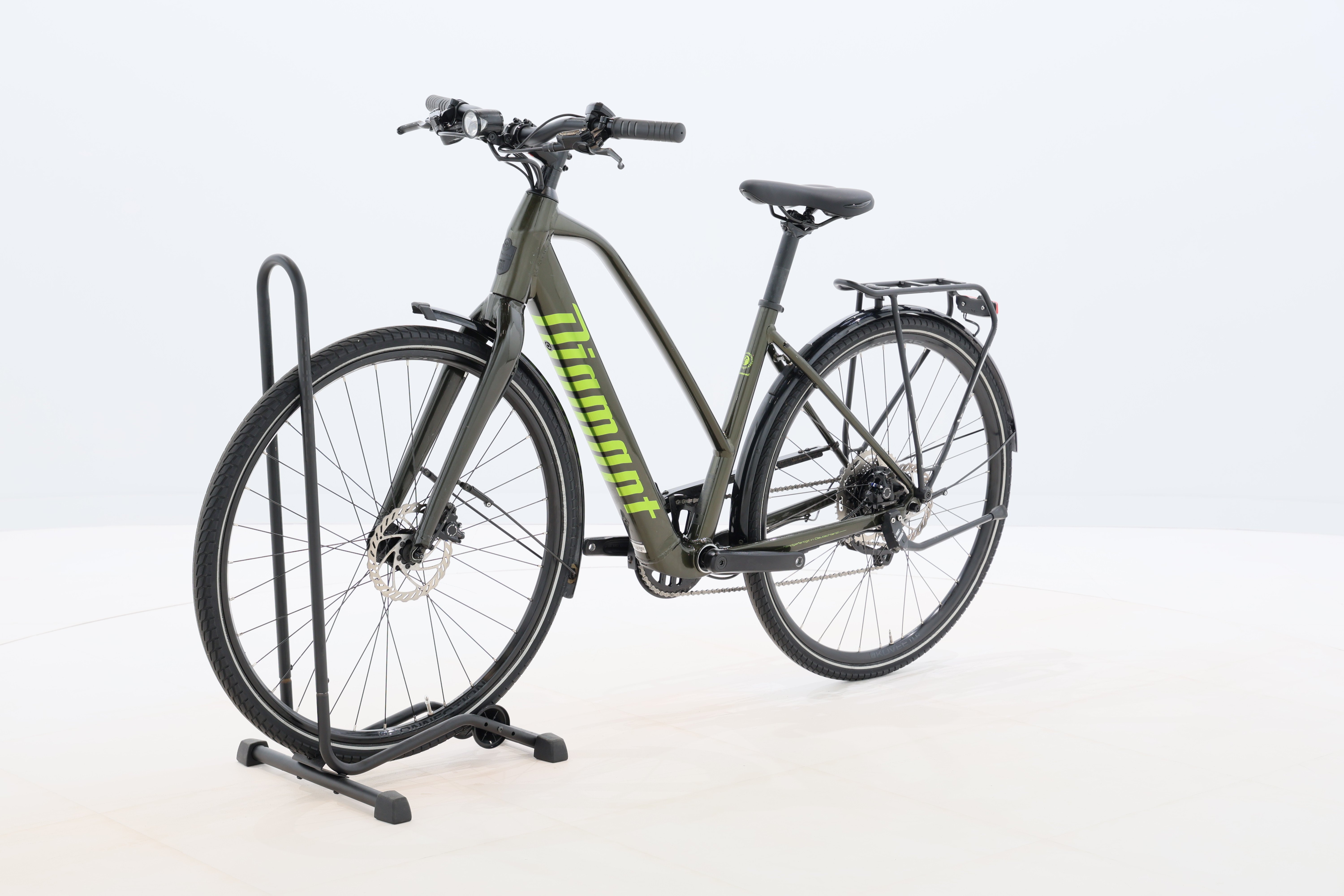 3cf9d2b7-6888-4948-8eec-2bd77ec24685