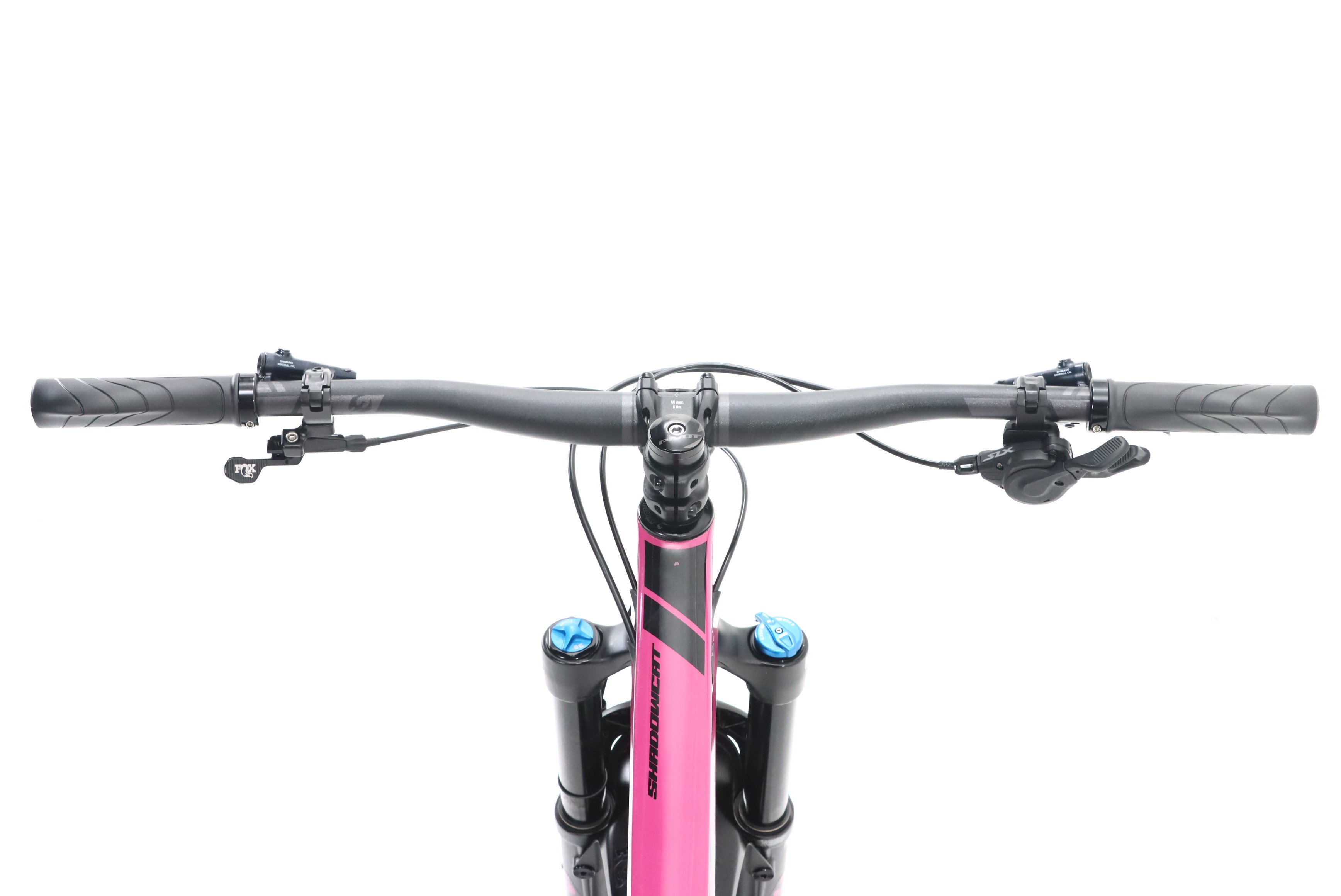 006fe629-10d5-43d7-85ab-68b51016b2d0