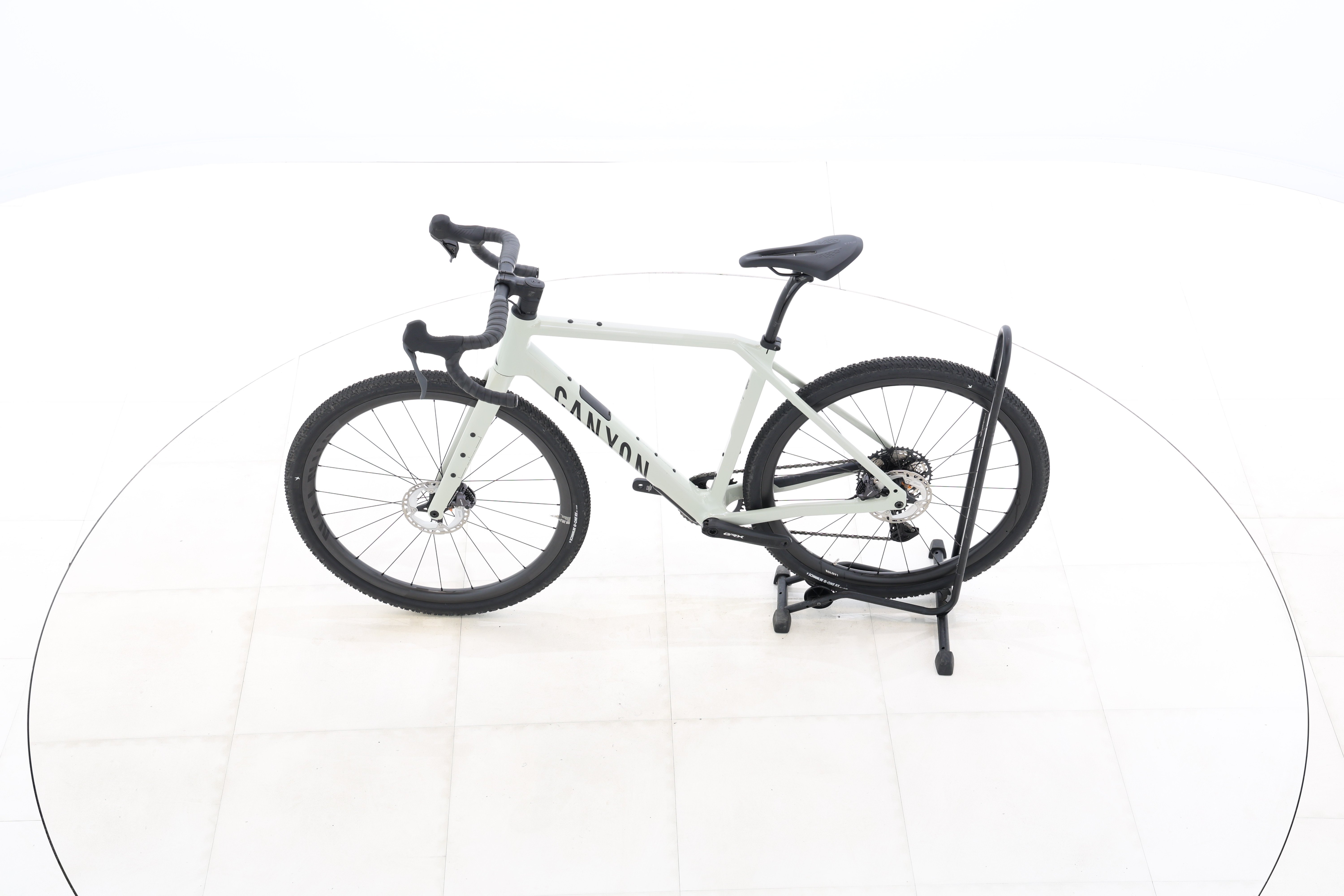 e5cbc78b-e9b5-4dbf-8a9b-eac2302d930a