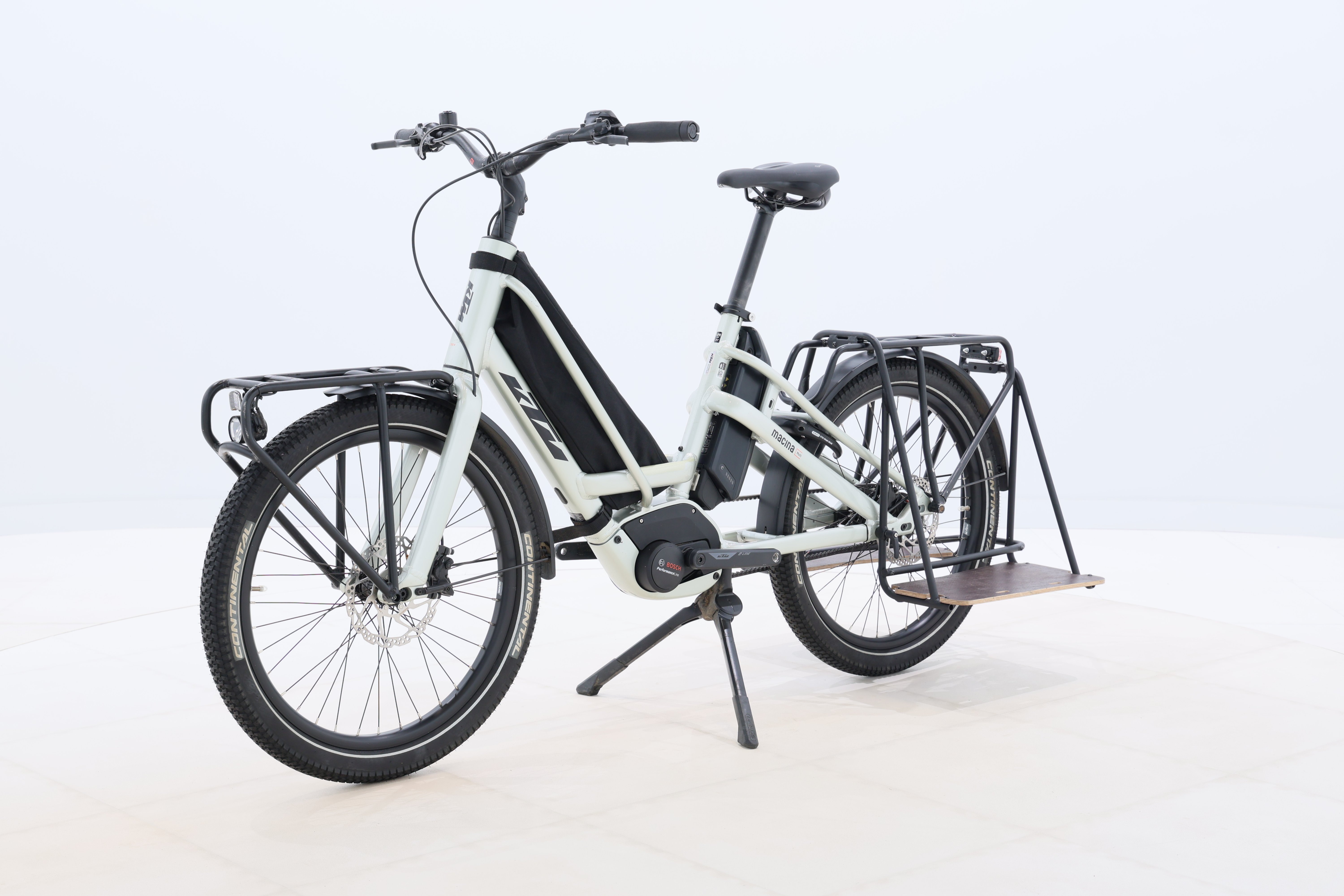 3b32c5c0-5c52-451d-b811-37c4ab9550d6