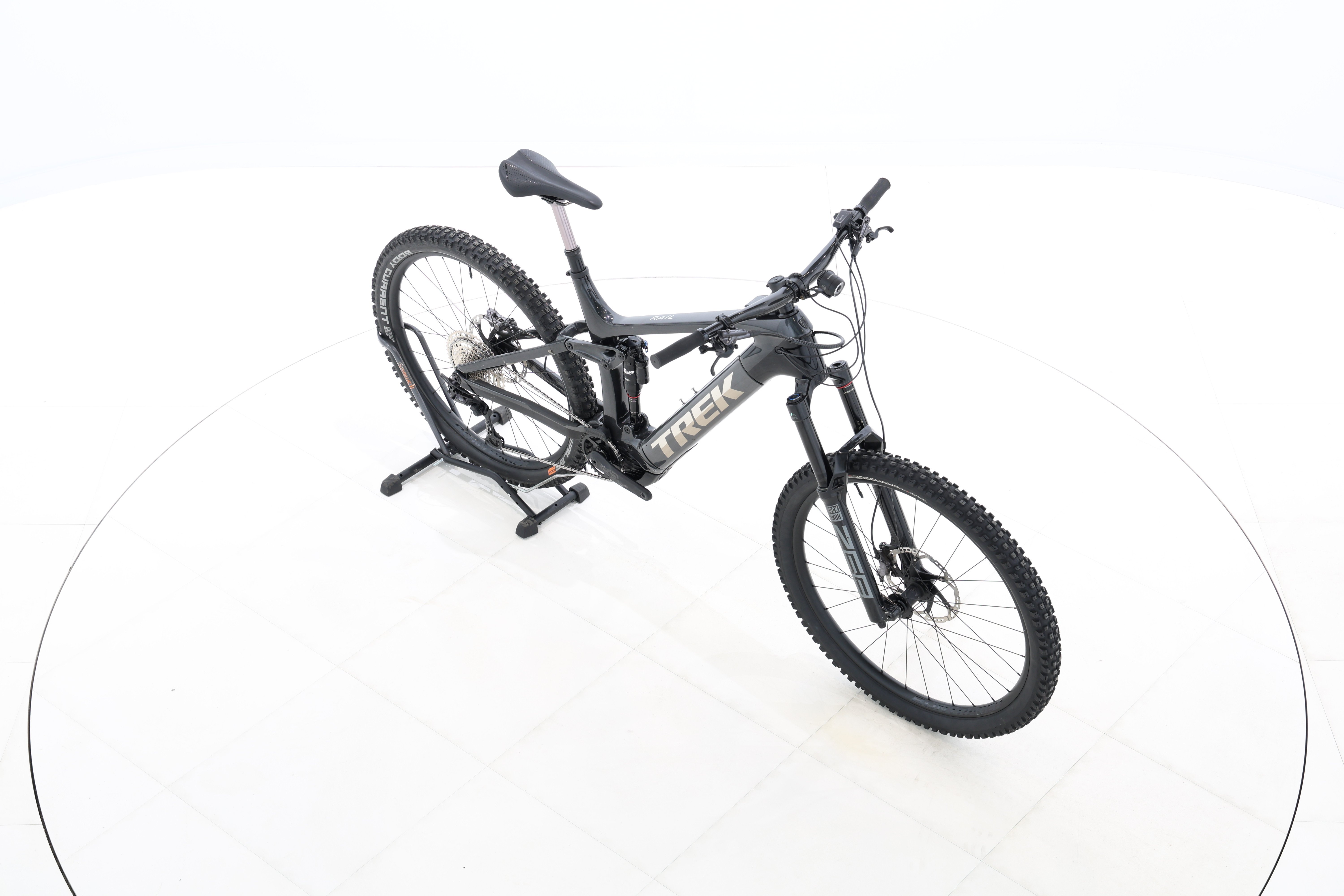 ab7c8c81-5bc2-4353-a3e2-d1e170ff977c