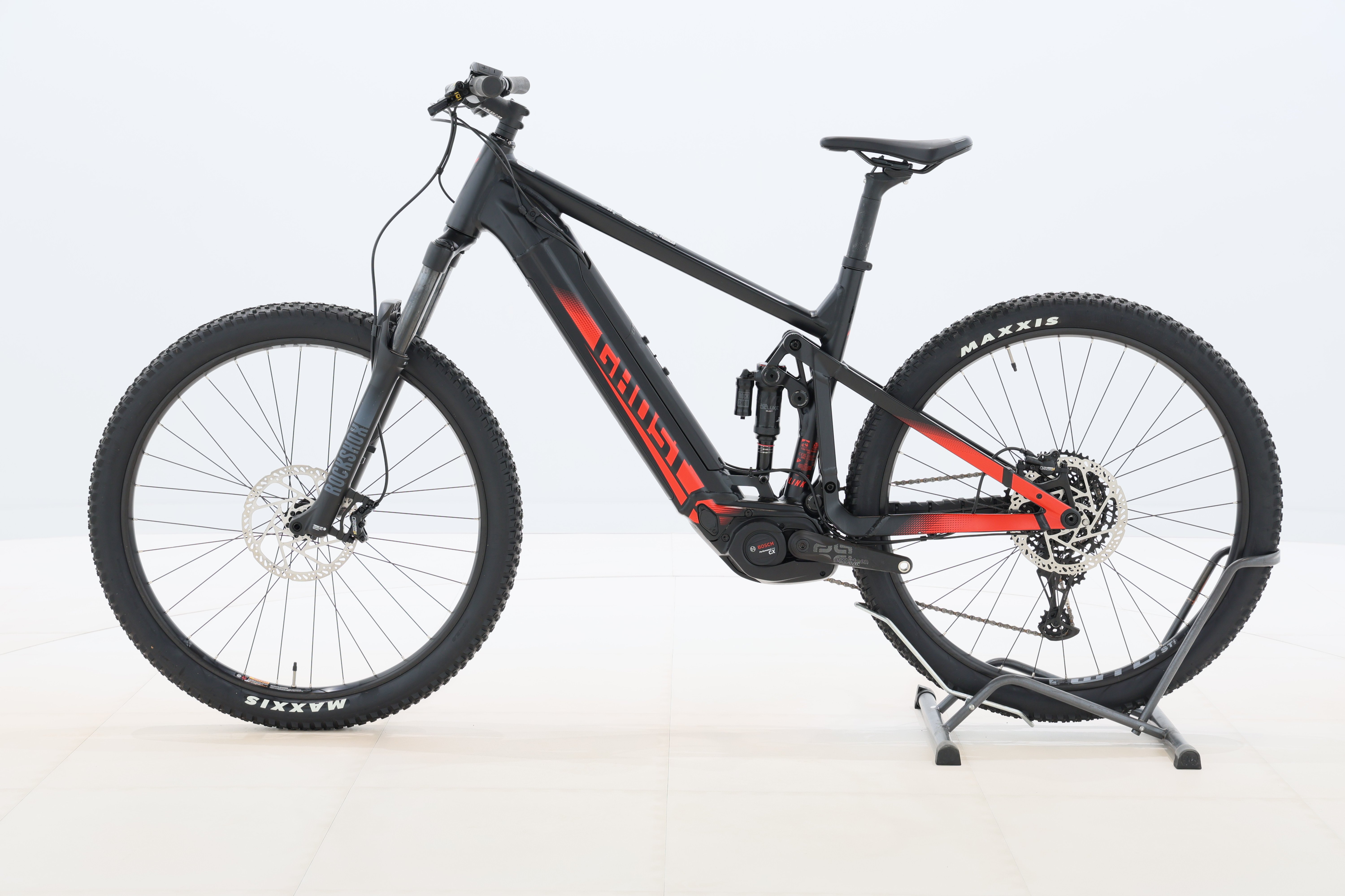 e3dad7b2-b1e7-43f0-a4c8-b213251dd5c5