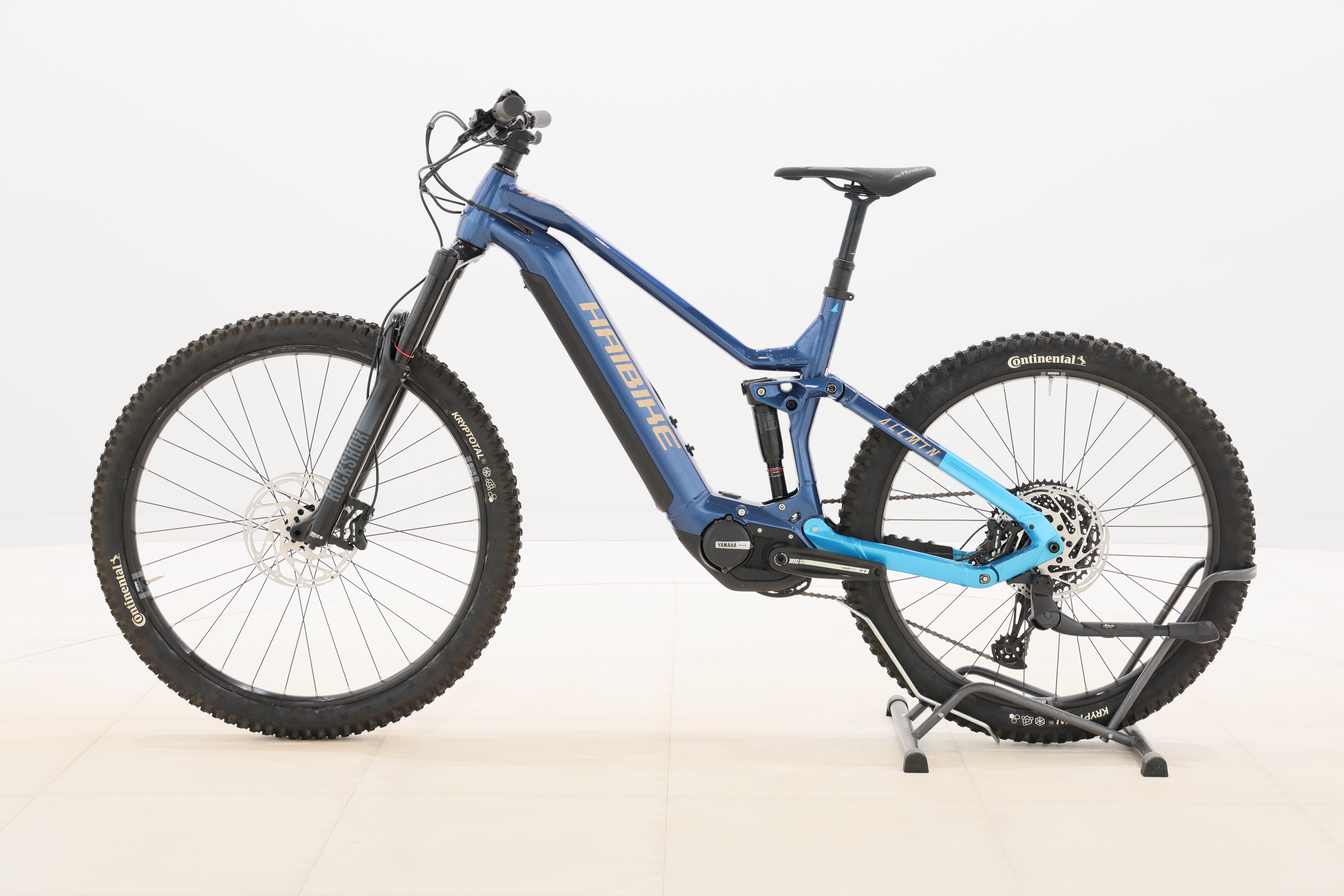 873cf398-367a-423f-8b85-95e617965a84