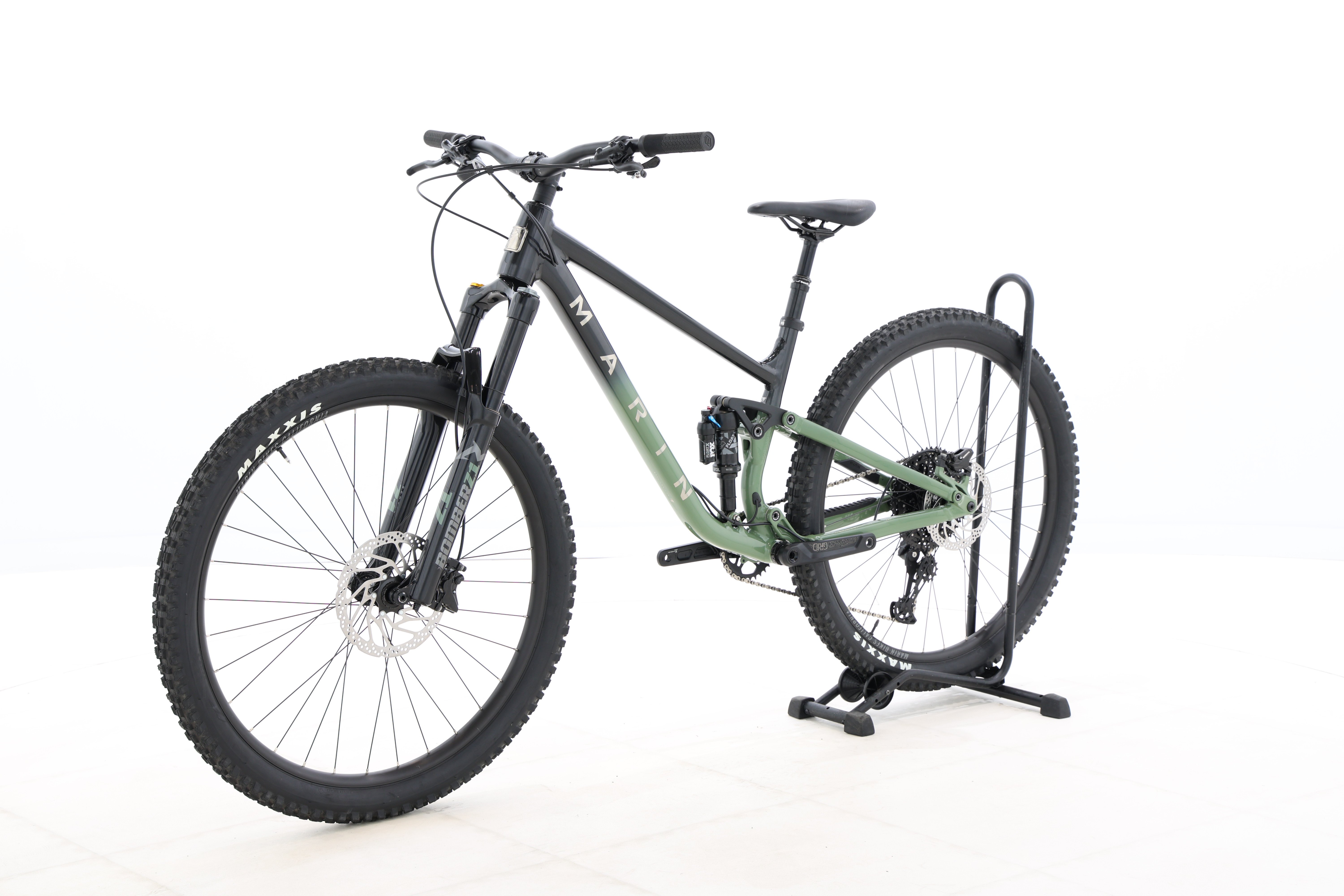 0ab34dcf-08f0-438d-95cc-183979cc1b30