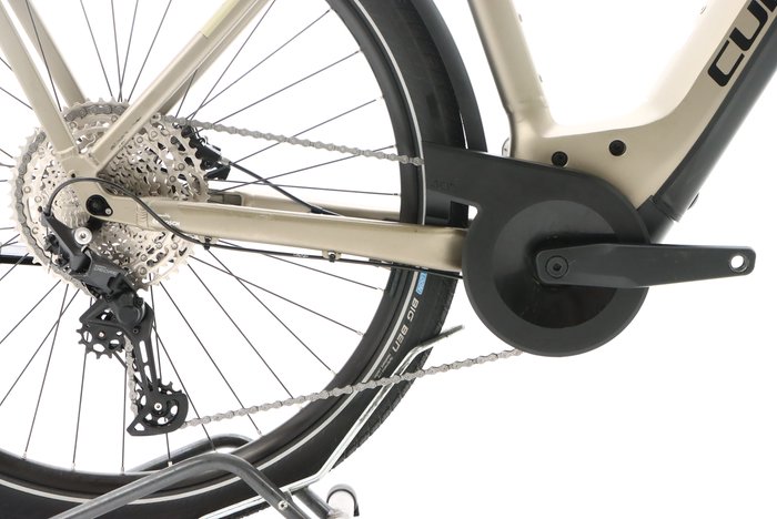 Cube KATHMANDU HYBRID PRO 750 2023