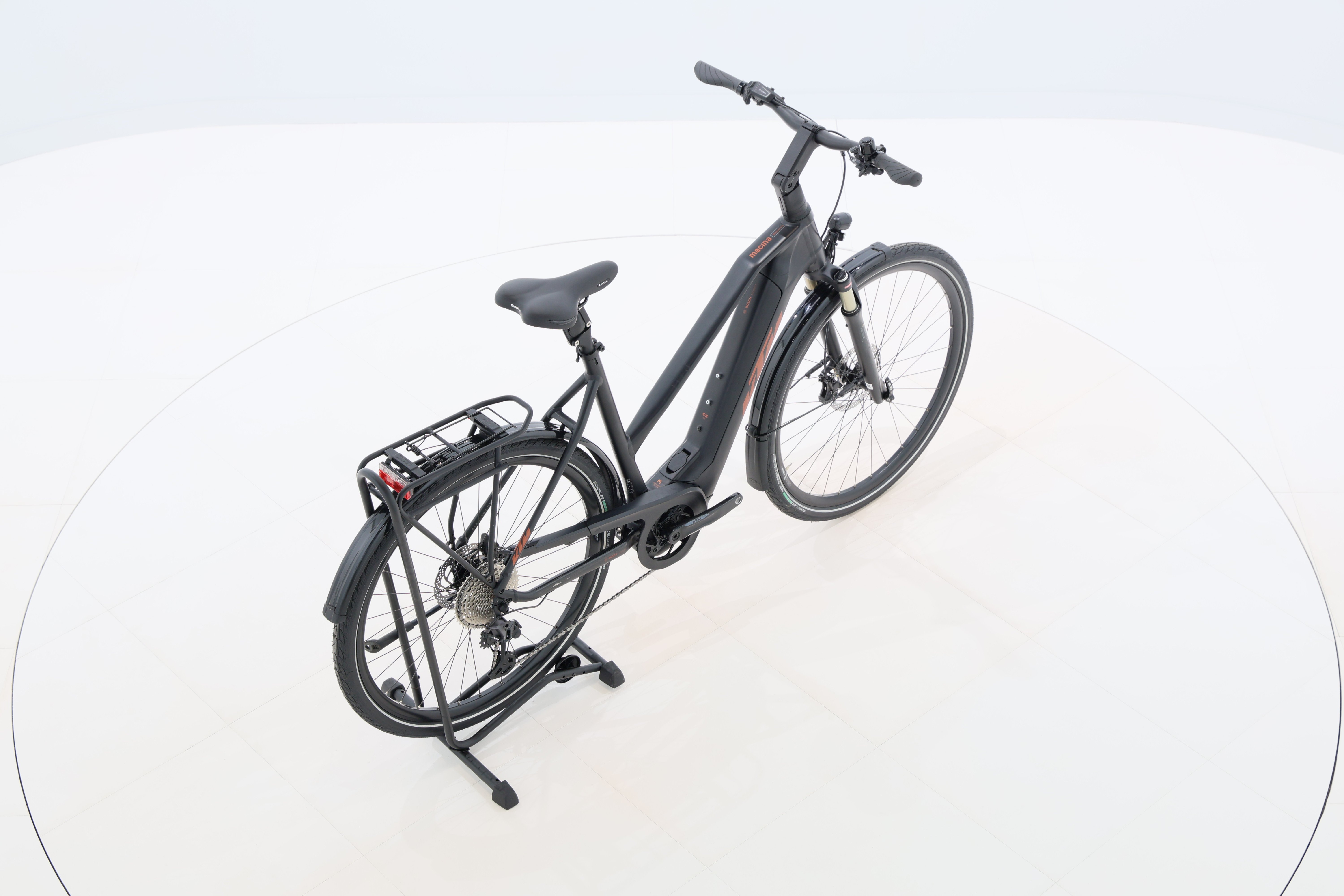 d8fcfc83-4017-4f85-abf2-eb0a5b8a003a