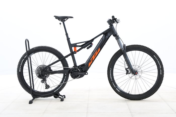 KTM MACINA KAPOHO 7973 2023