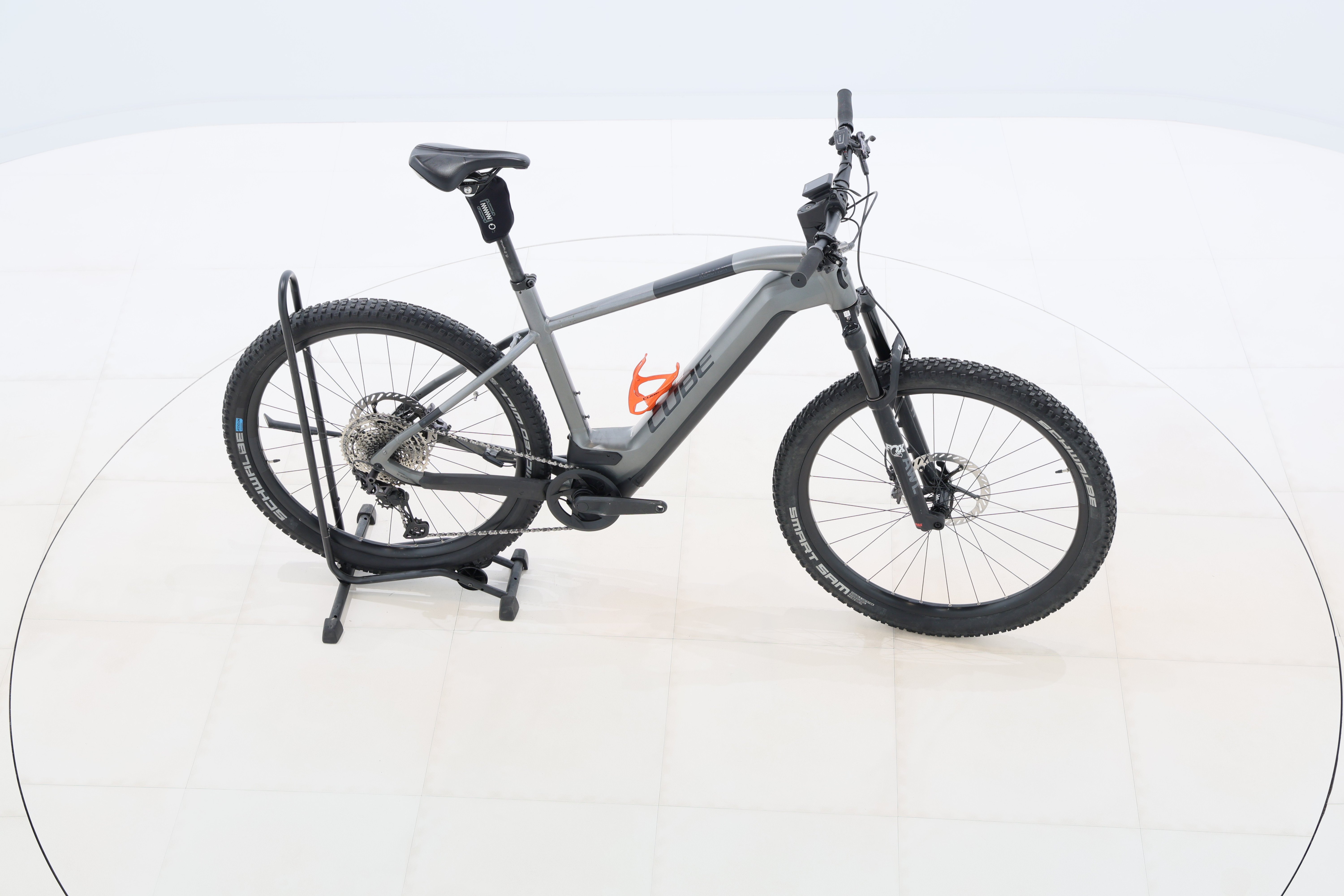 e6764df6-a9e1-4aec-b790-94704ea61558