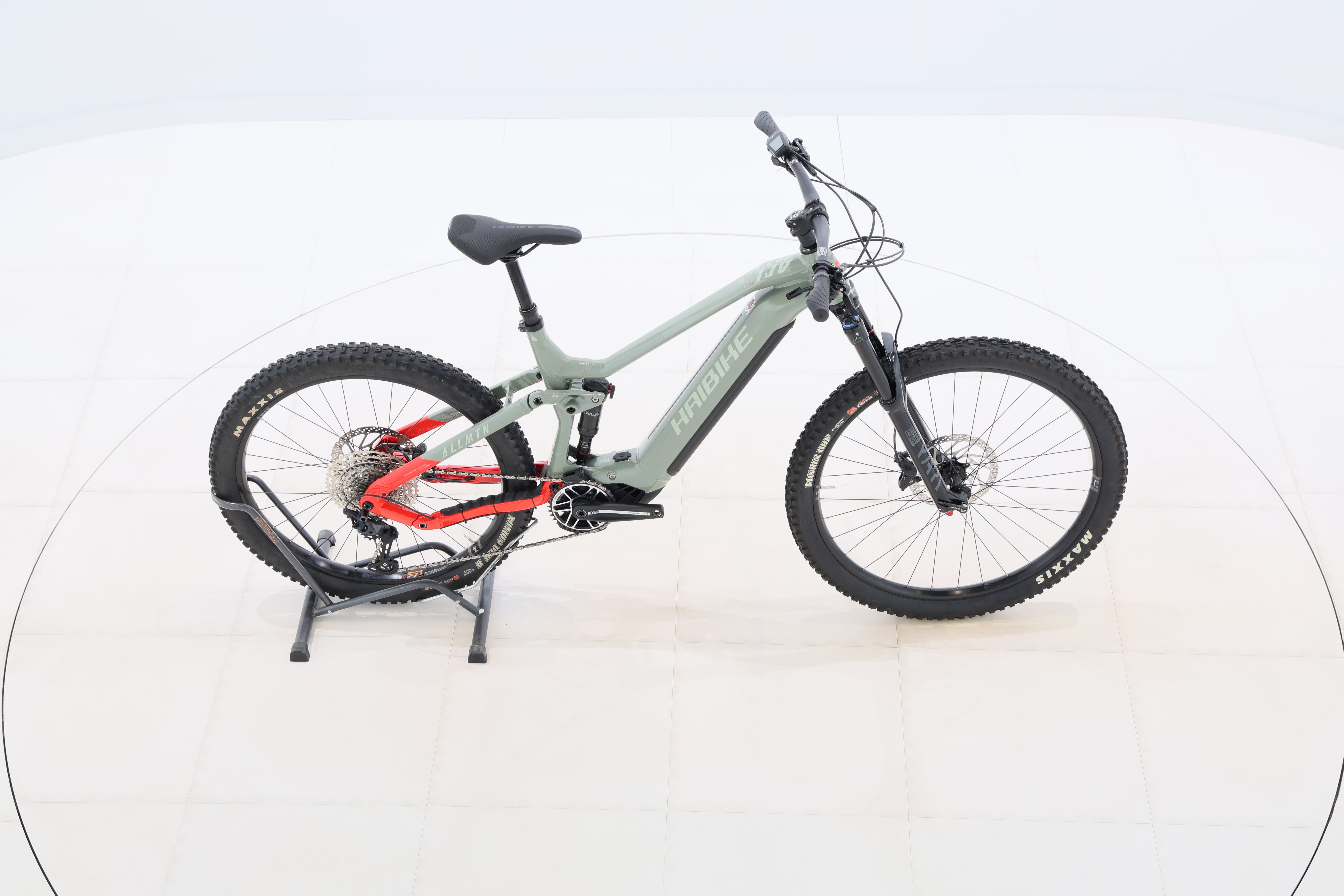 48d6b830-f8ea-4297-9f81-48365b781f78