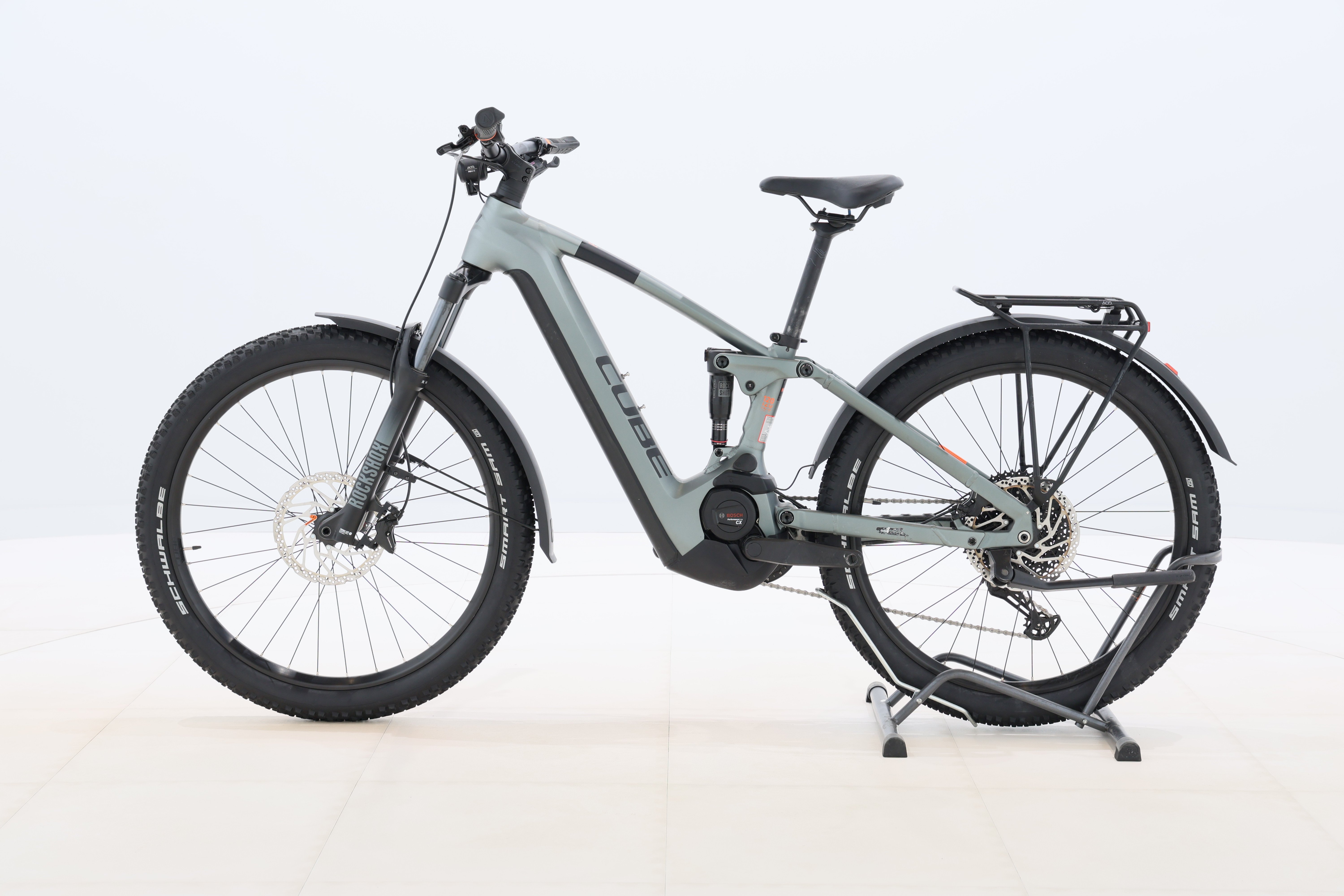 e0915232-c94d-4e50-b942-e7720eeabe33