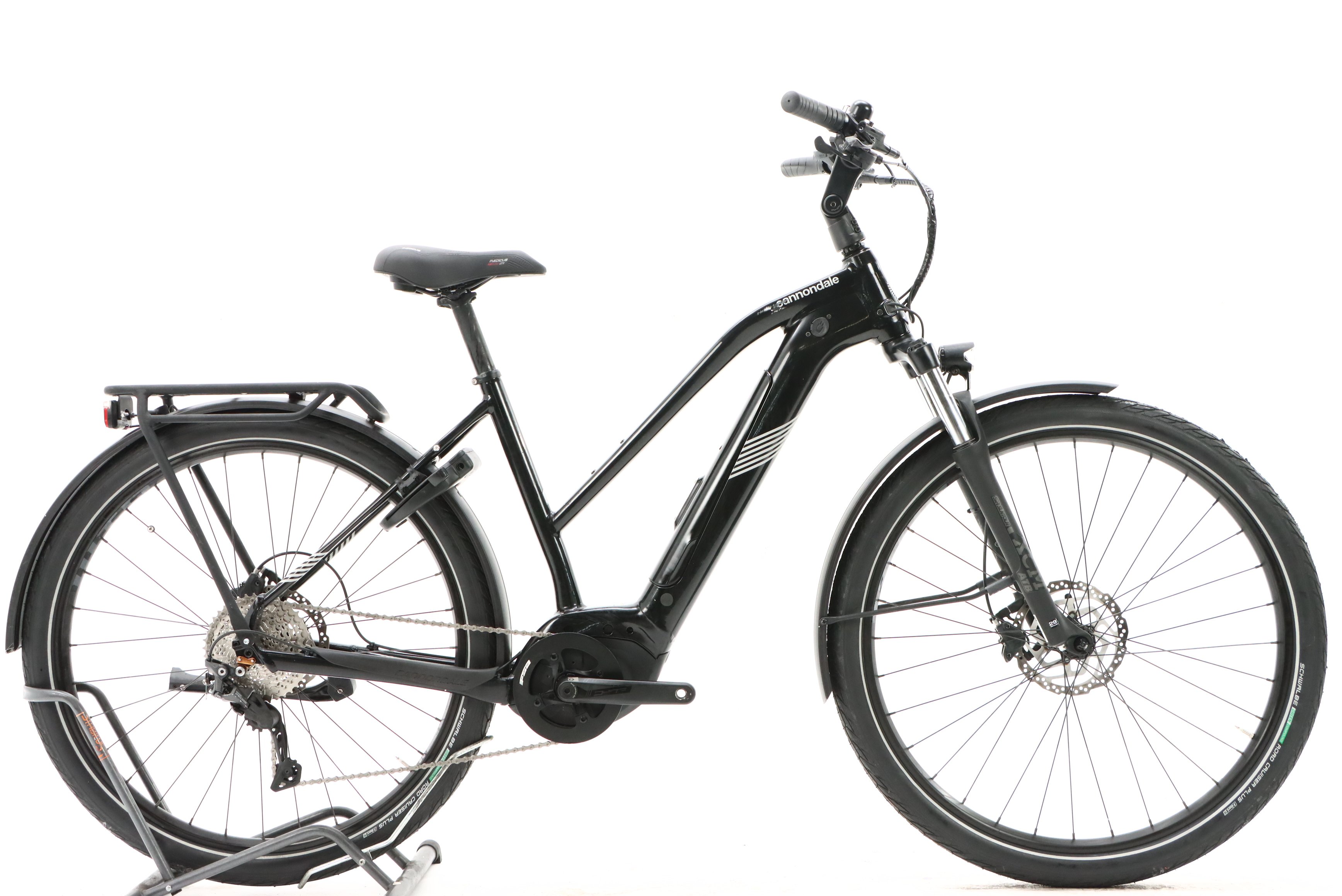 b814ffe3-81bd-4066-9abd-eec1107ad2f6