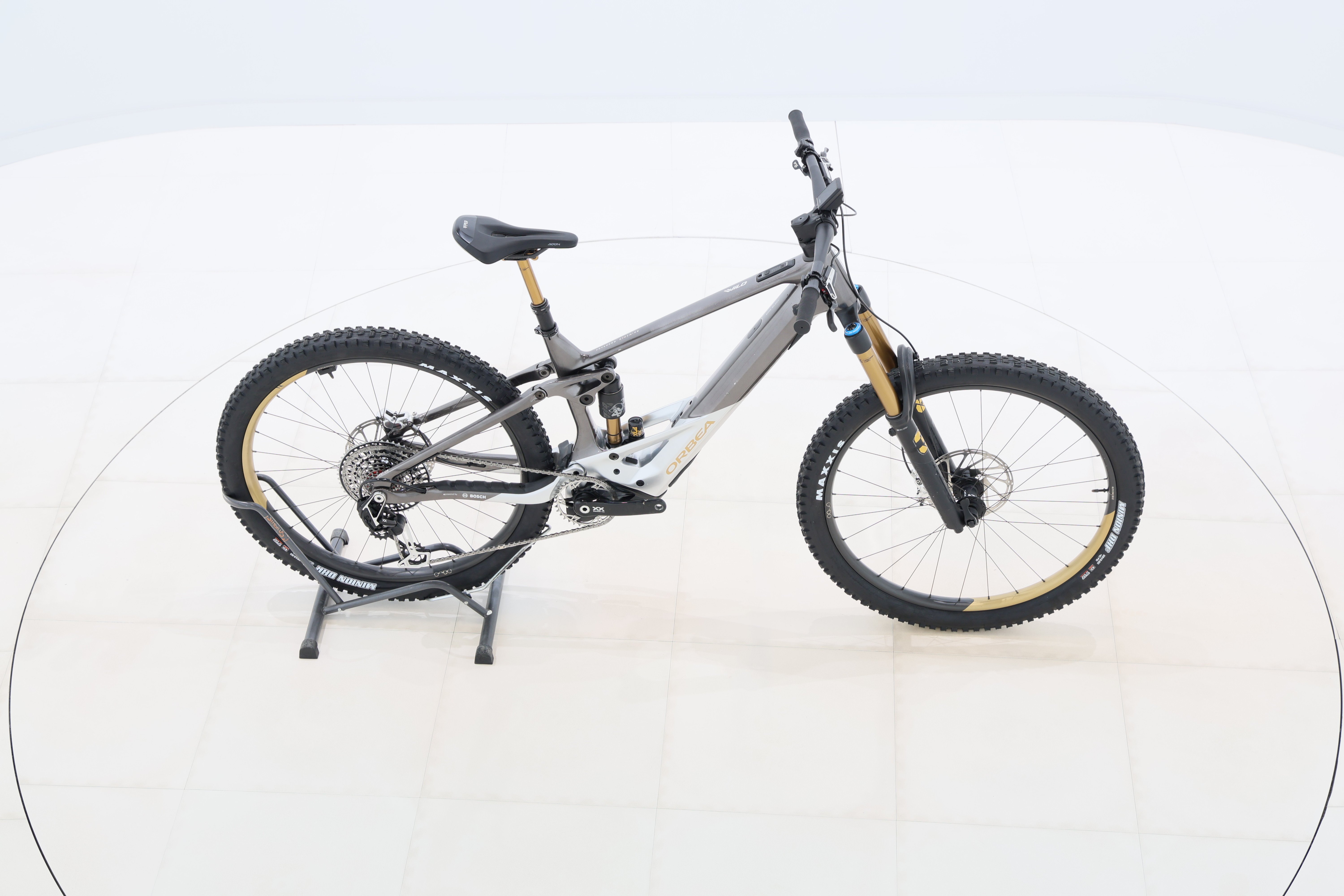 3fdd685f-f145-43ef-ad9a-01a57fcde369