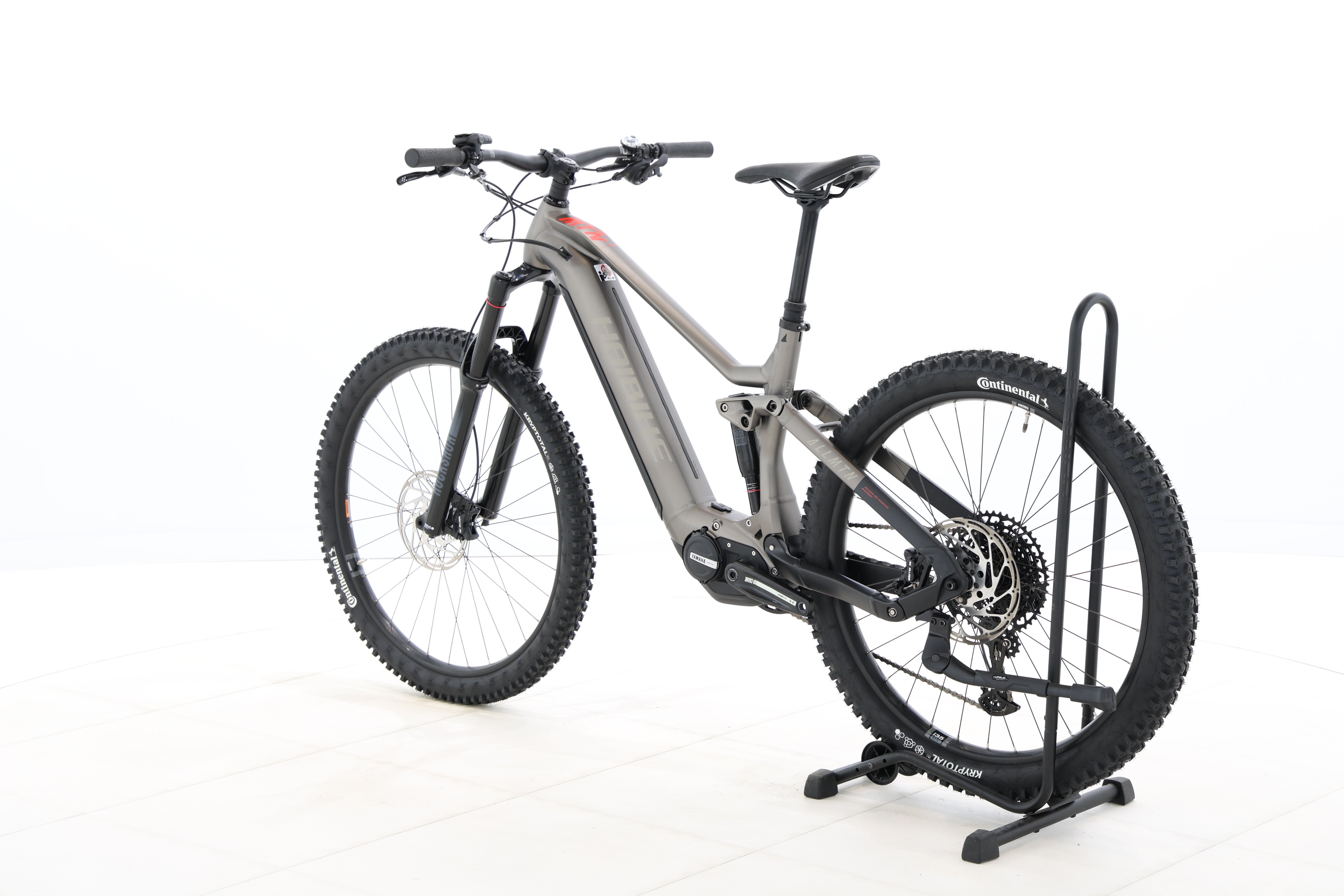 adaa4d87-7fff-4ab4-a7ca-36e2e300921d