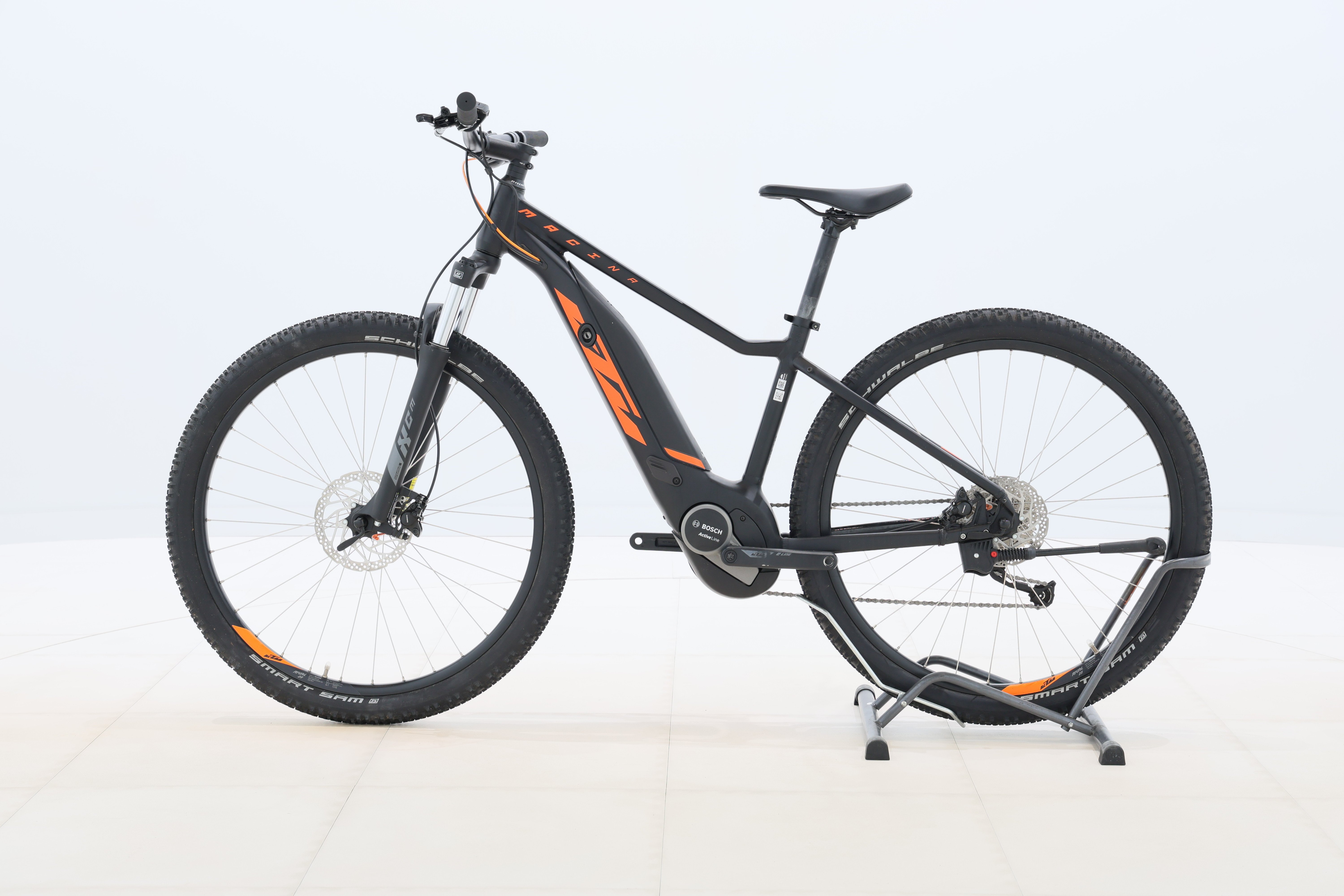 94a0c8f8-51f0-4b62-a2b3-a6fa5e71ac61