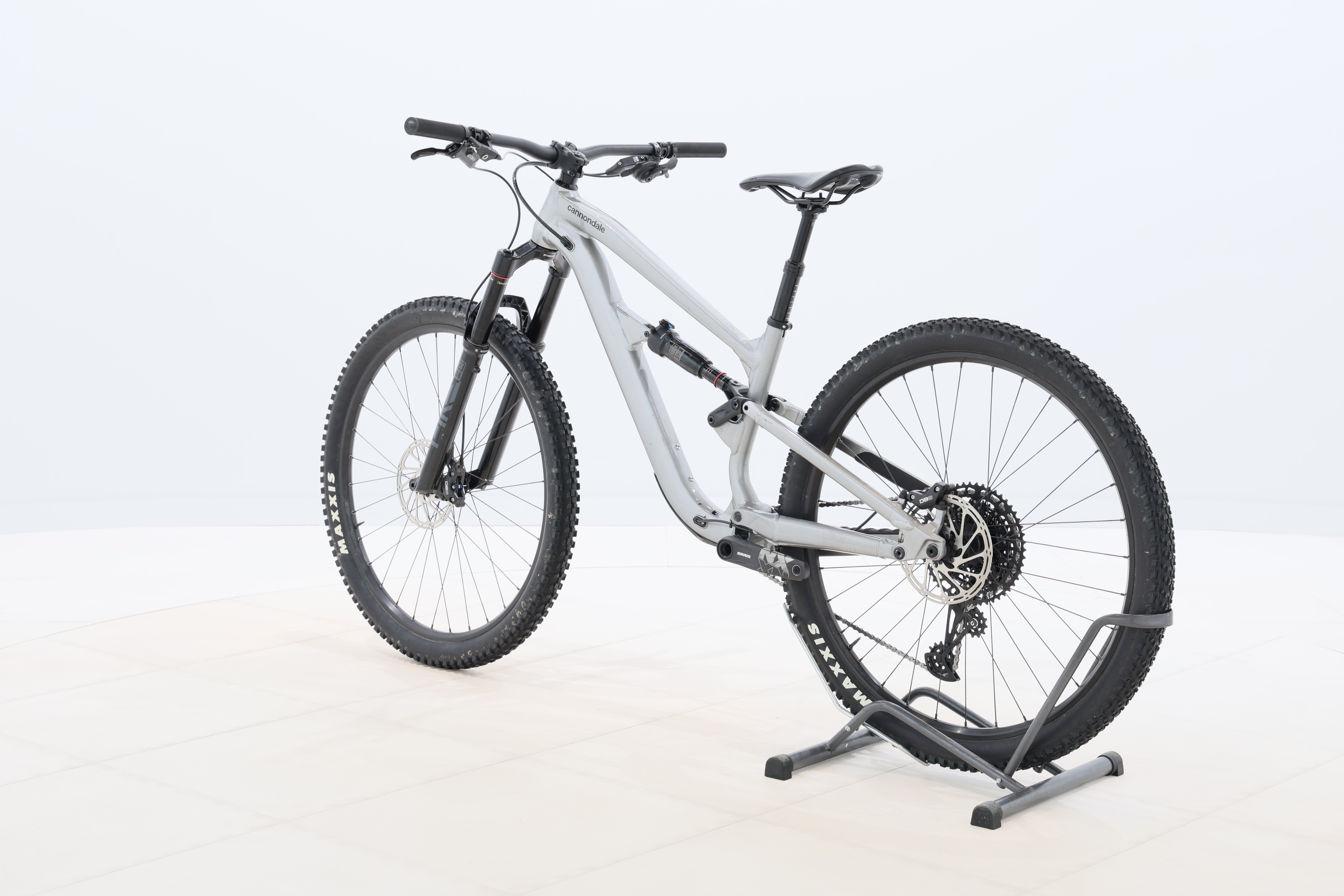 ab2d6858-30c7-42fb-b6db-28b34cd638a7