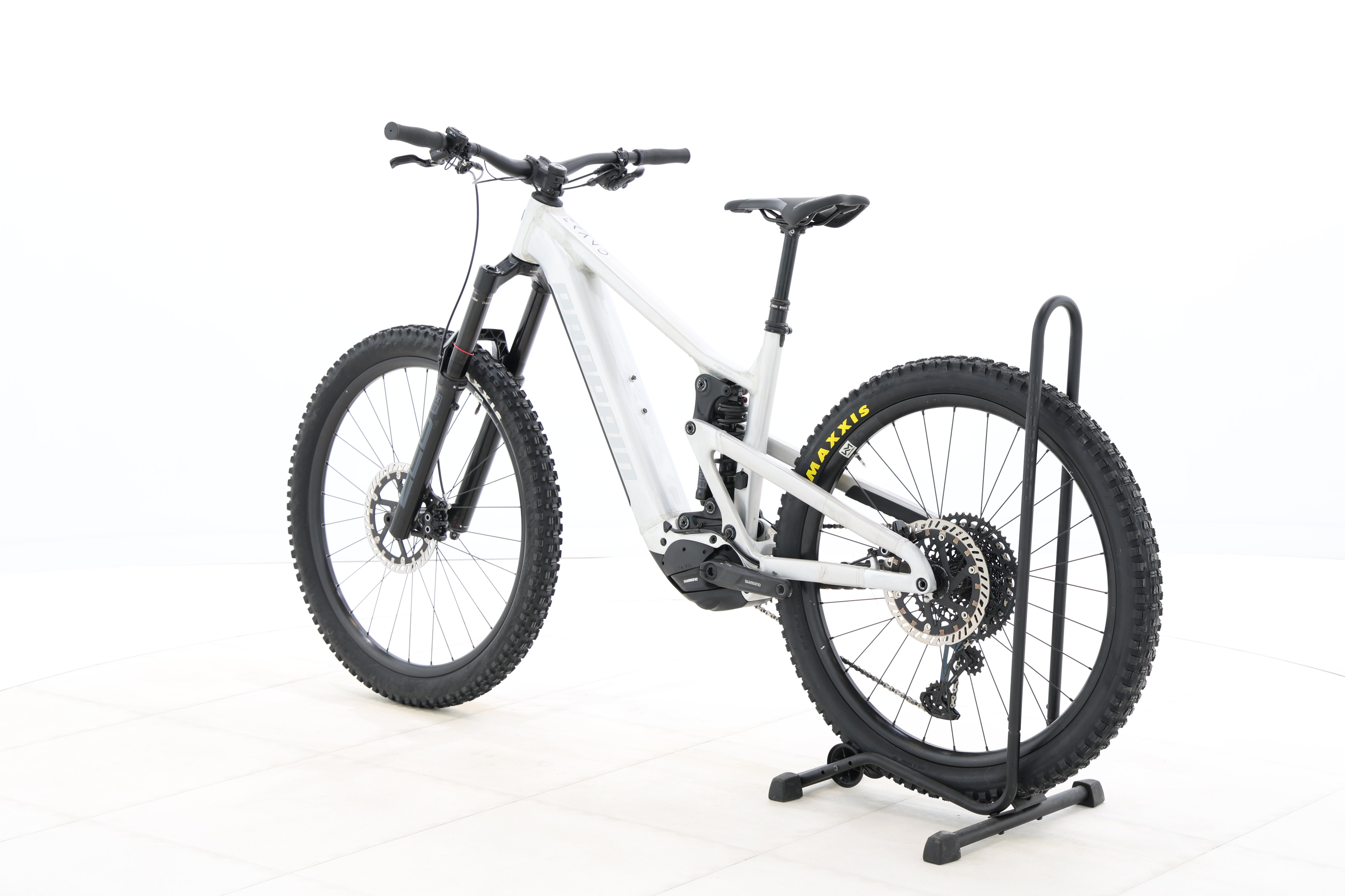 c525af85-1bd2-495f-9331-efd7759469f4