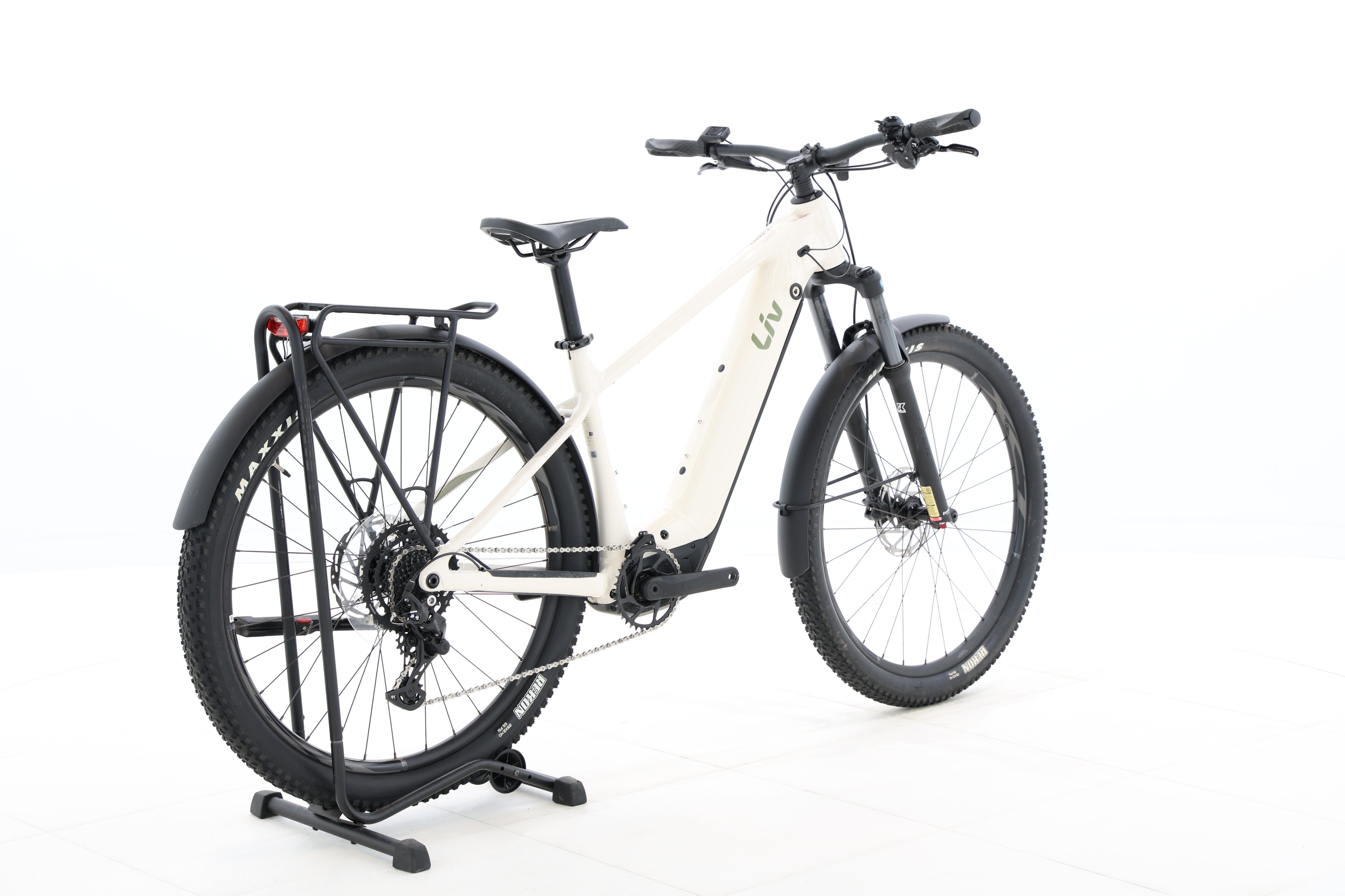 b1ed84d9-92c1-4398-a142-1707665aac48