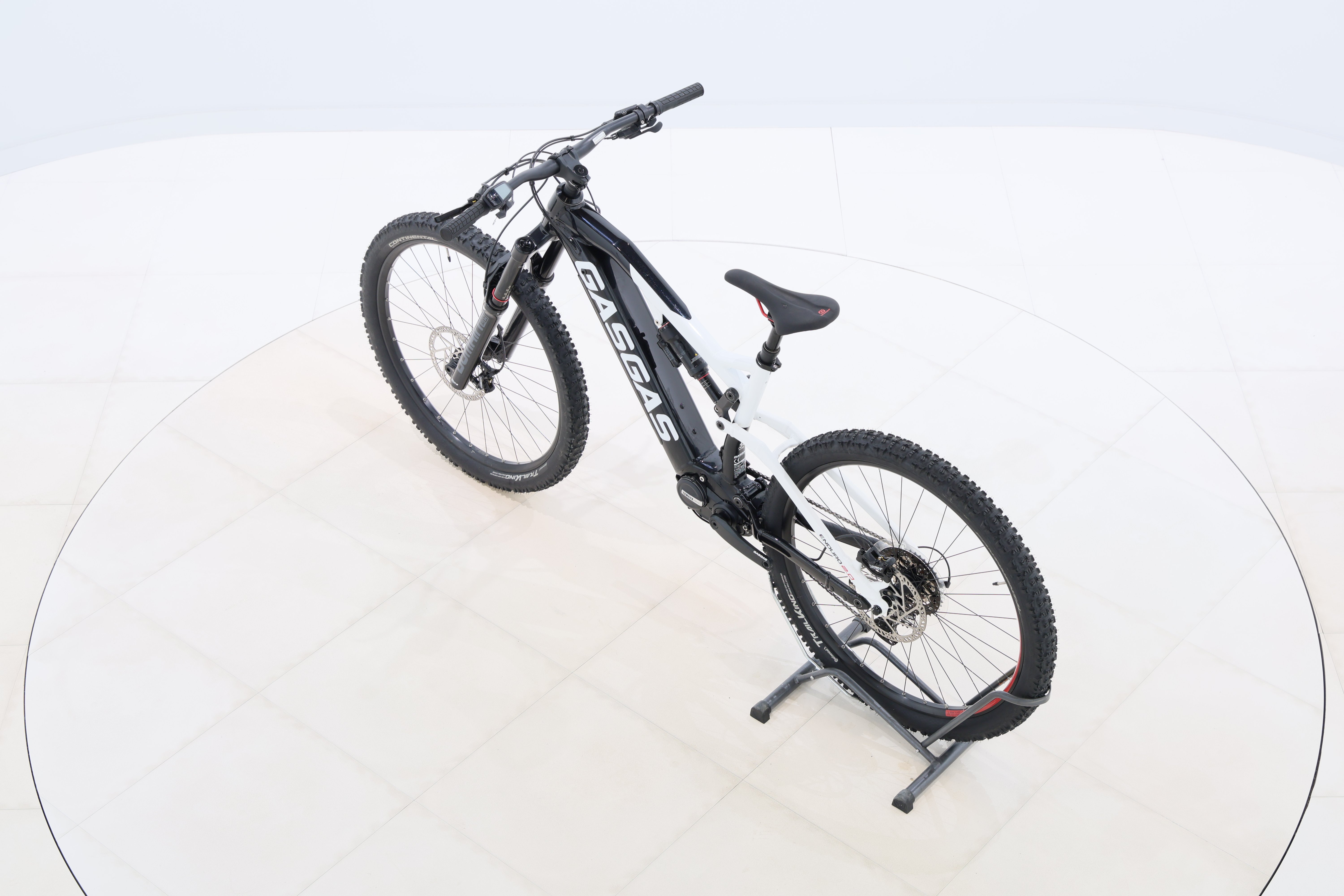 3a87f035-f113-4a42-84e9-ad3dd1d9f8c8