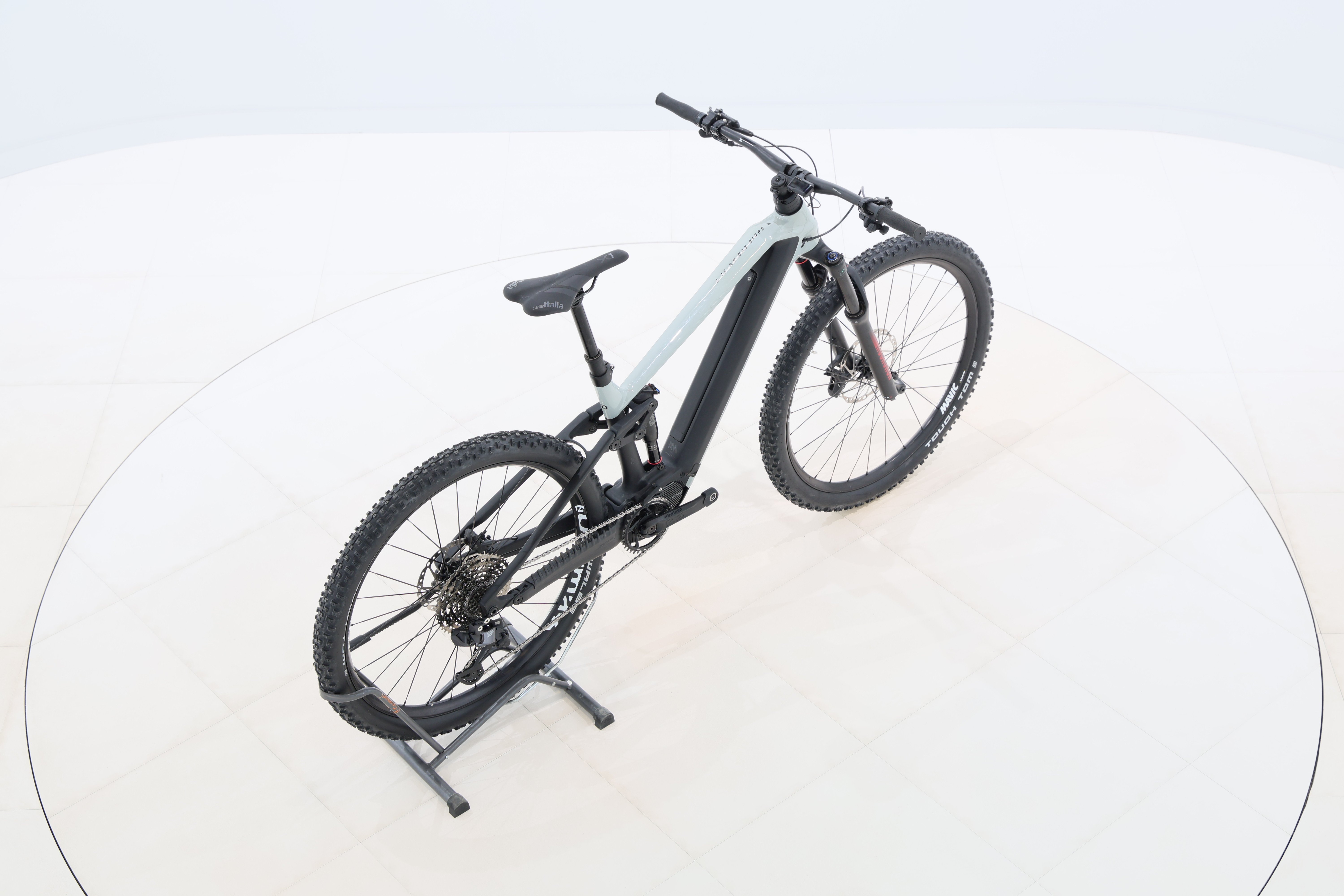 6bbdfcfe-020a-4d4c-9f2f-4b9a496fda8a